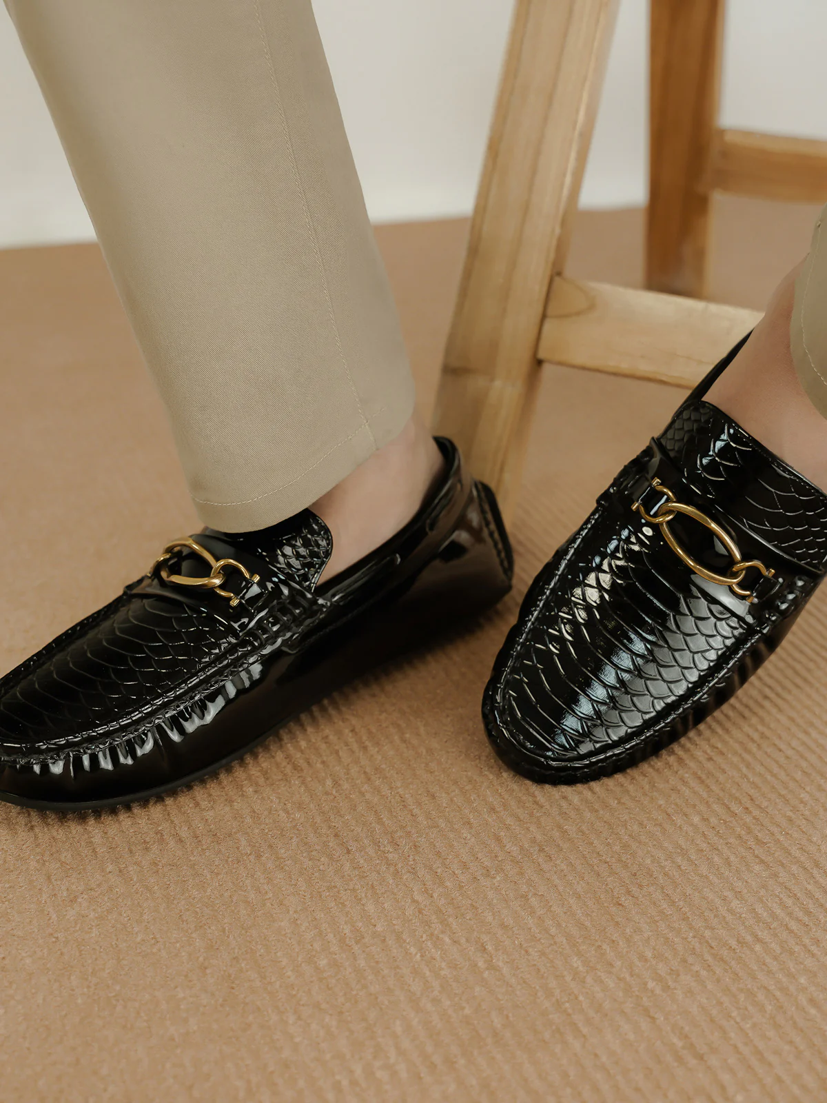 Mens "BRONYA" Buckled Stylish Mocassins - Image 2