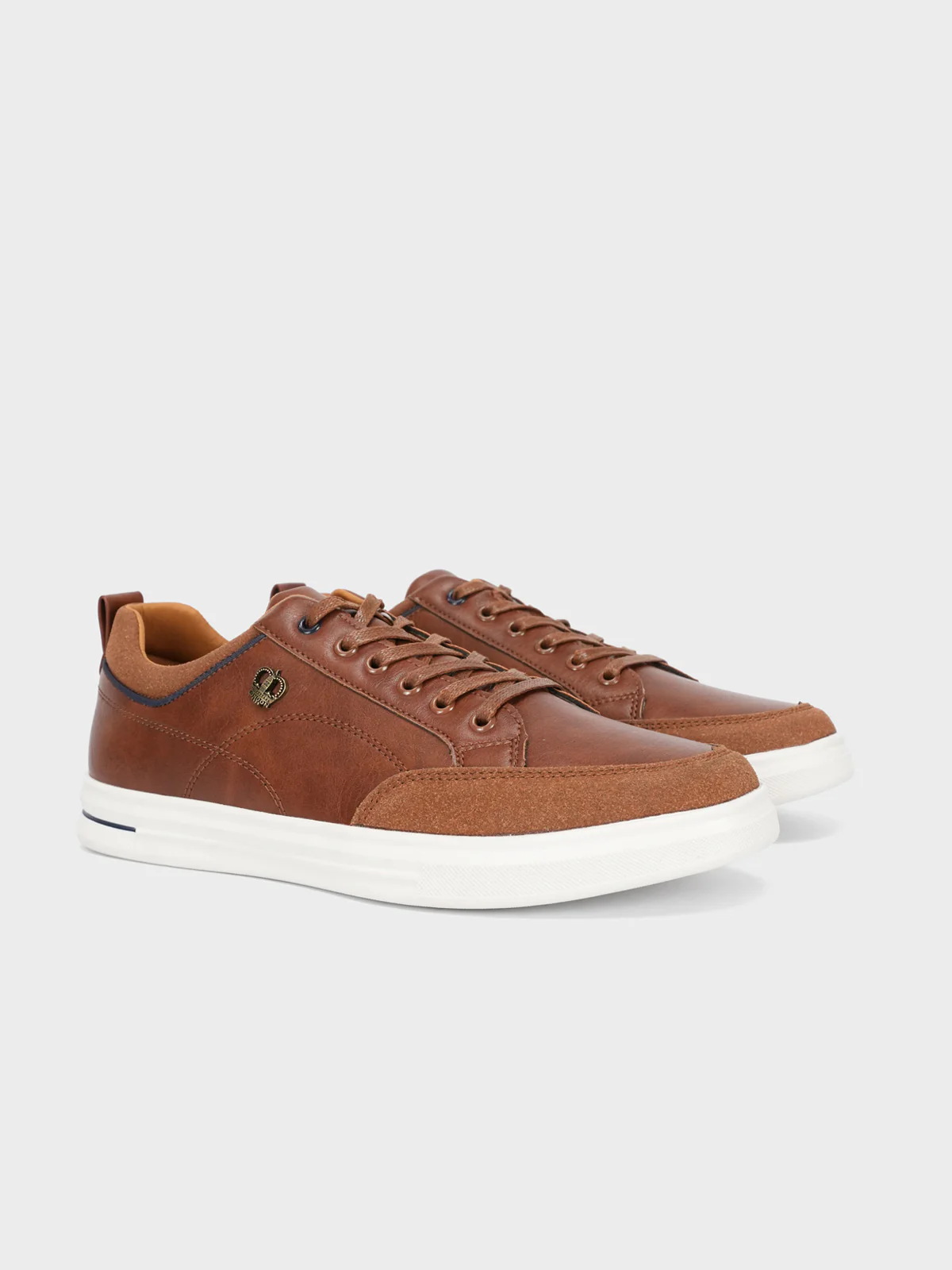 Mens "DAMEK" Casual Style Comfy Trainers - Image 2