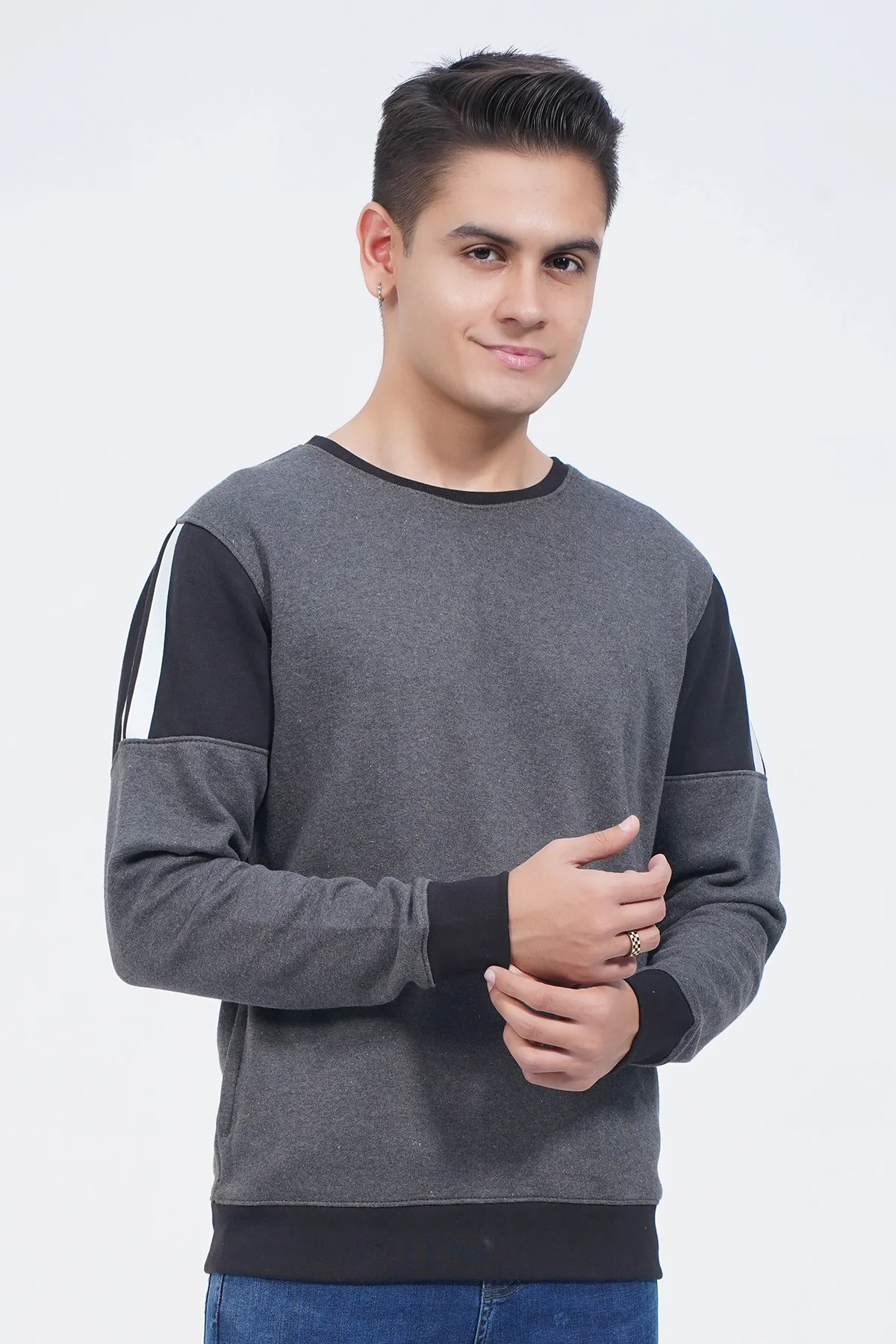 Mens "DARIEL" Crew Neck Long Sleeves Sweatshirt
