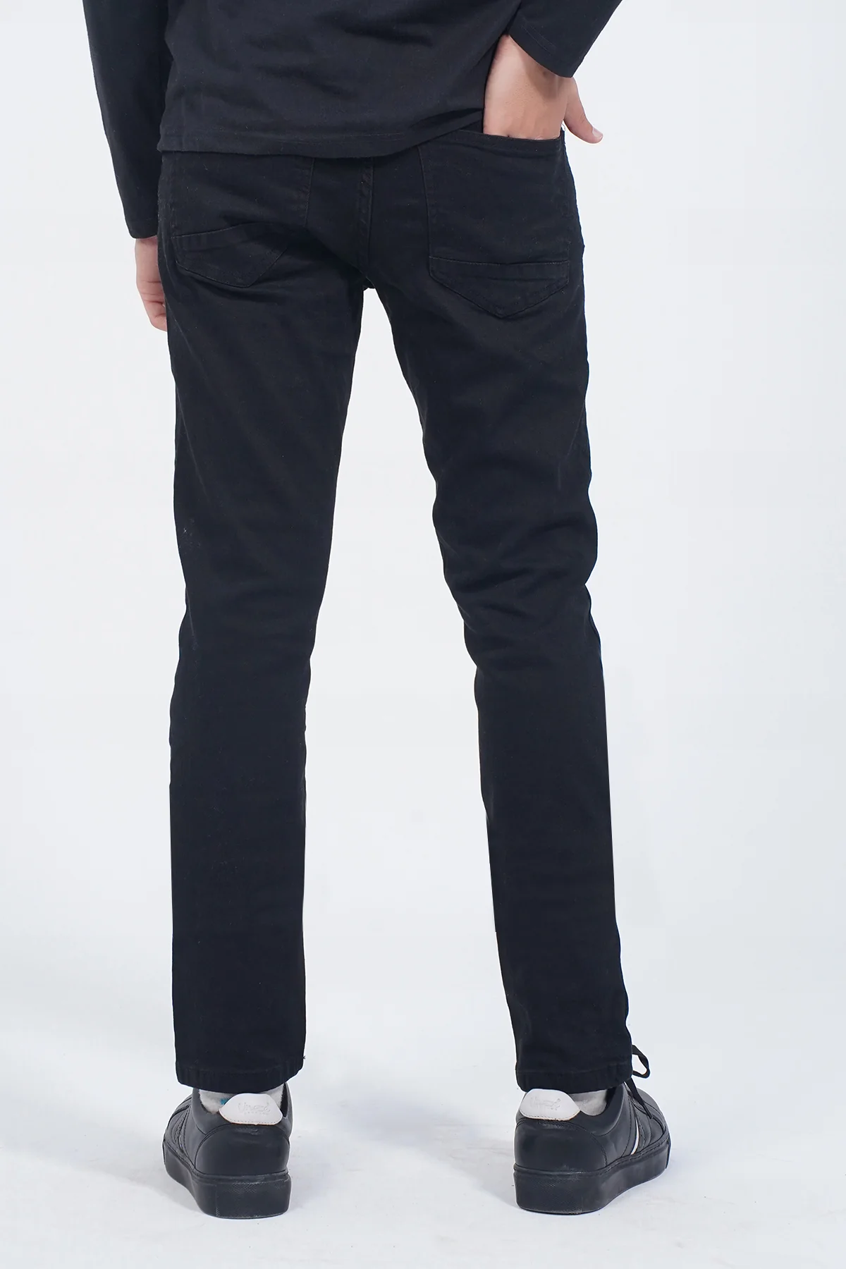 Mens "GAMBIT" Denim Classic Jeans - Image 2