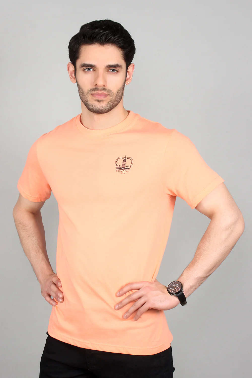"GUAZ" Crew Neck Slim Fit T-Shirt - Image 3