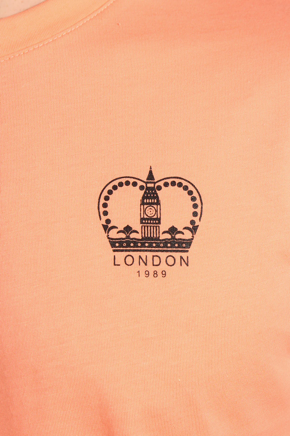 "GUAZ" Crew Neck Slim Fit T-Shirt - Image 4