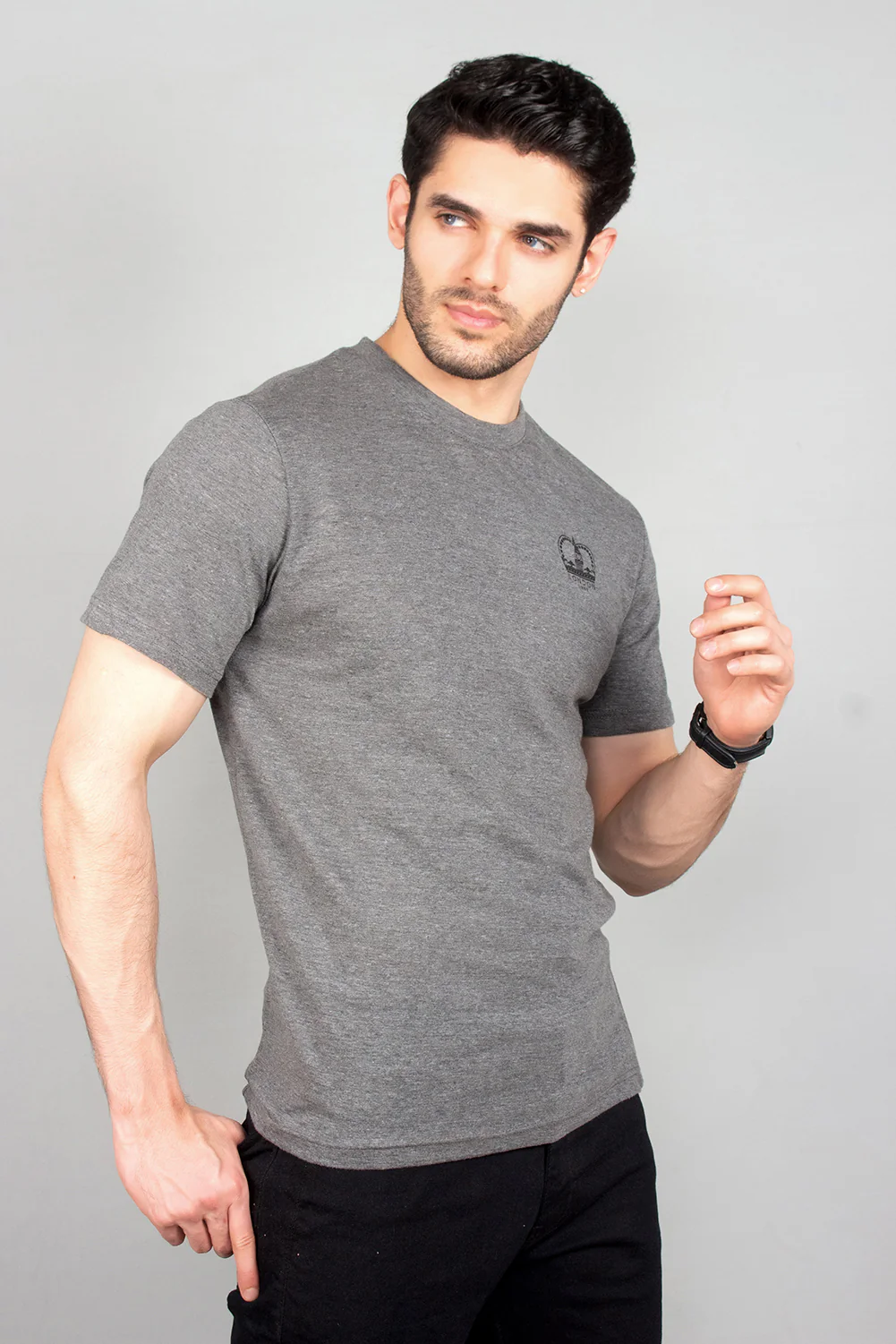 "GUAZ" Crew Neck Slim Fit T-Shirt - Image 3