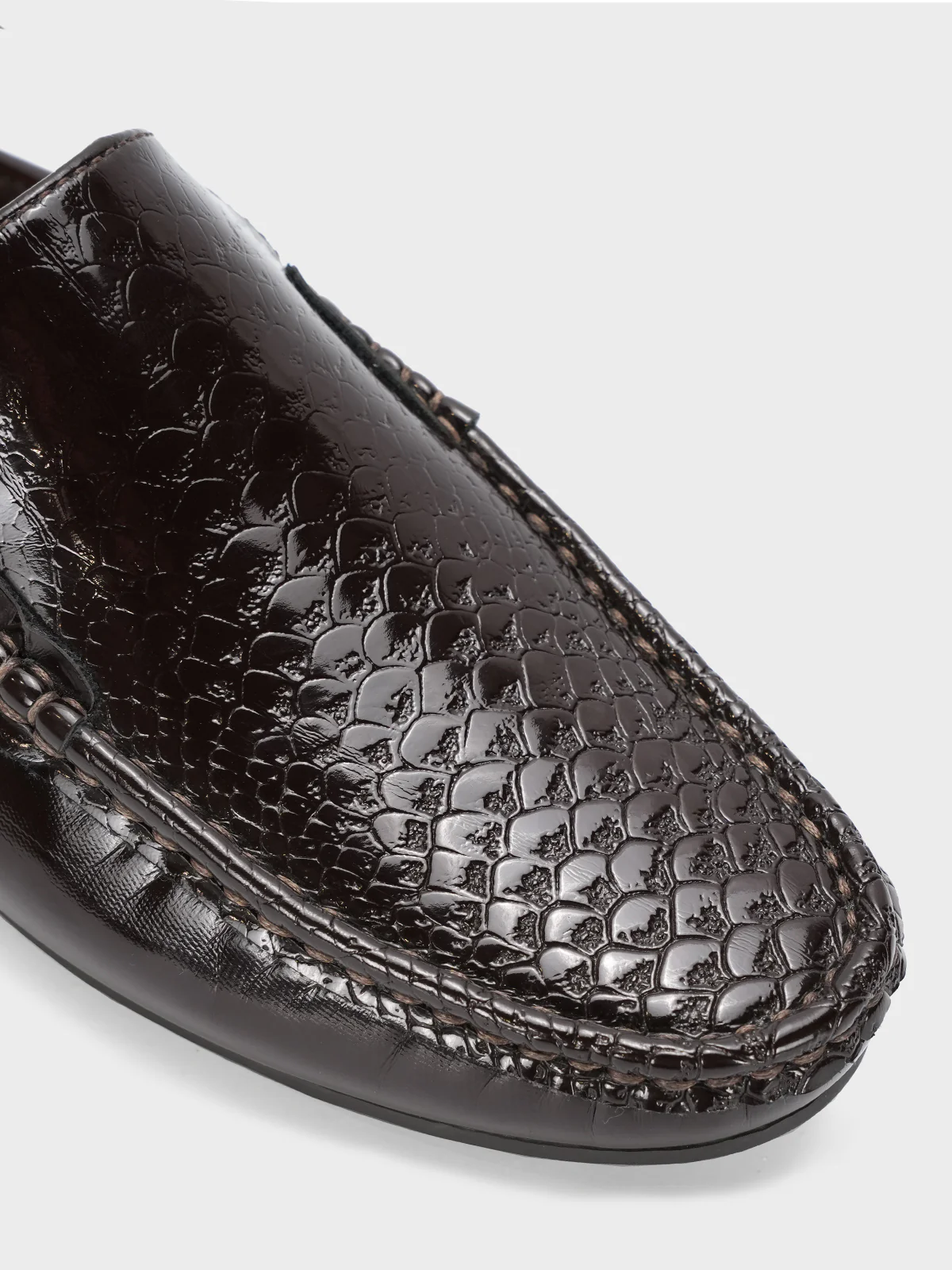 Men's "VIRDOX" Leather Rounded Toe Slip On Shoes - Image 4