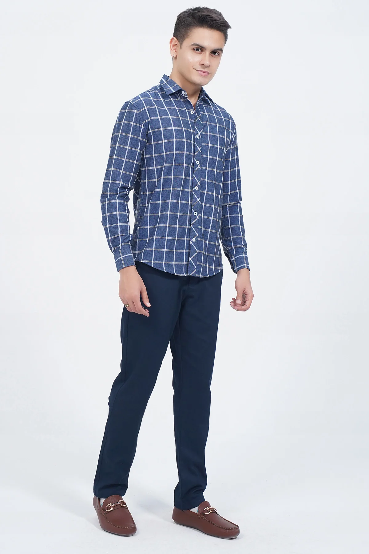 Men's "WESTON" Casual Striped Button Up Shirt - Image 4