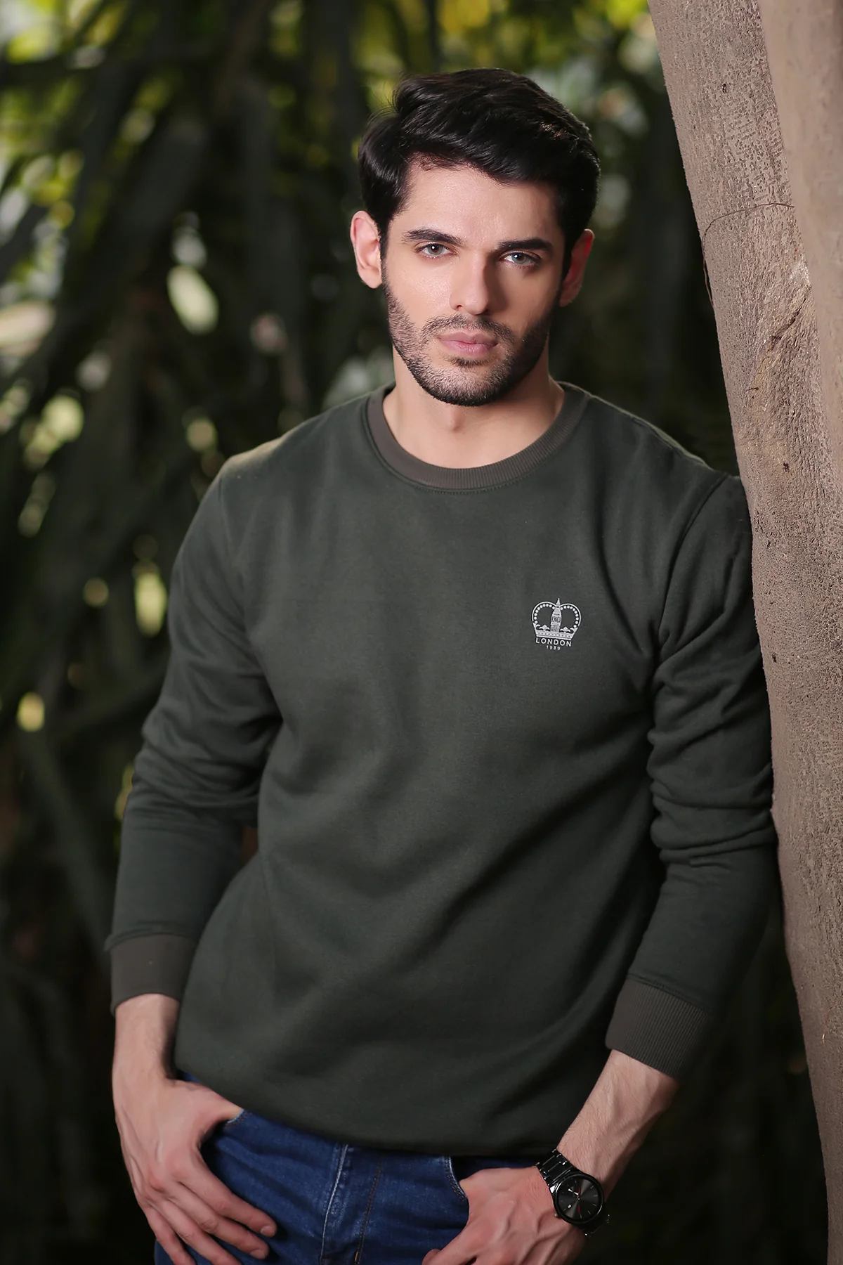 "WYLDER" Crew Neck Winter Pullover Sweatshirt - Image 3