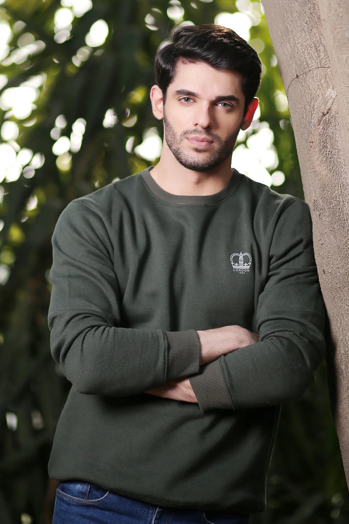 "WYLDER" Crew Neck Winter Pullover Sweatshirt - Image 4