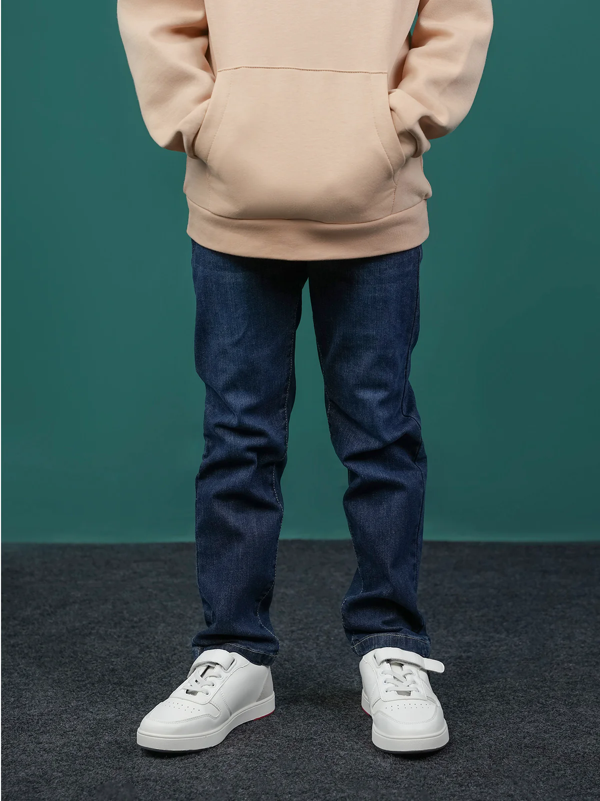 "MINZE" Stretchy Fabric Slim Fit Denim Pant