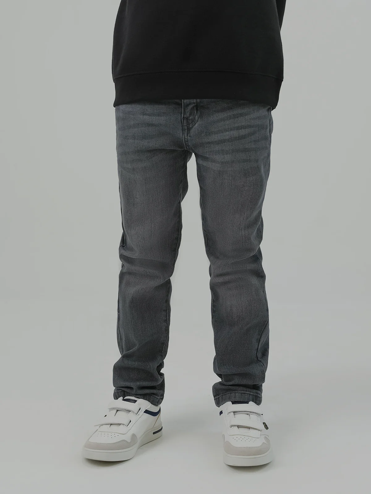 "MINZE" Stretchy Fabric Slim Fit Denim Pant