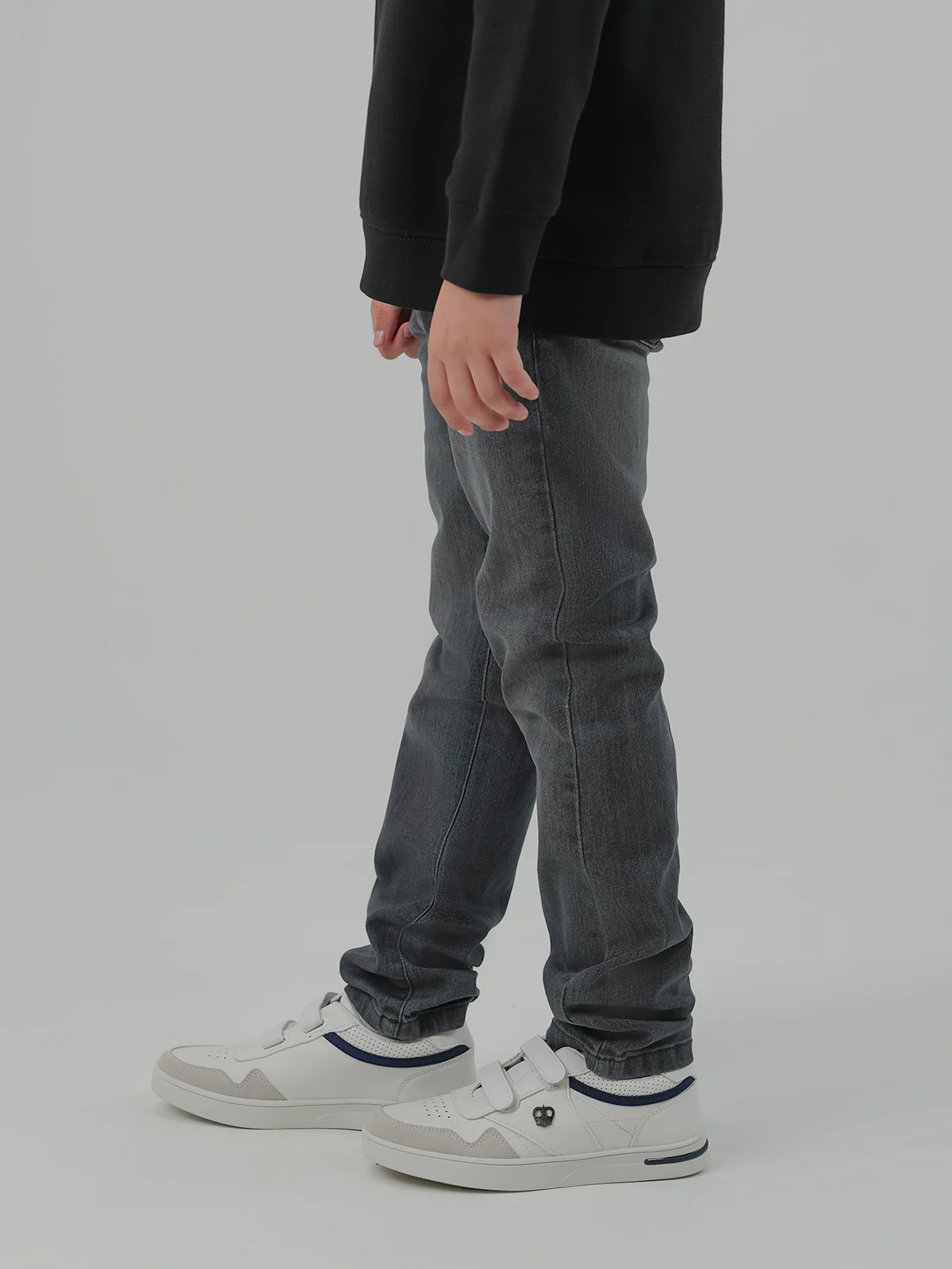 "MINZE" Stretchy Fabric Slim Fit Denim Pant - Image 2