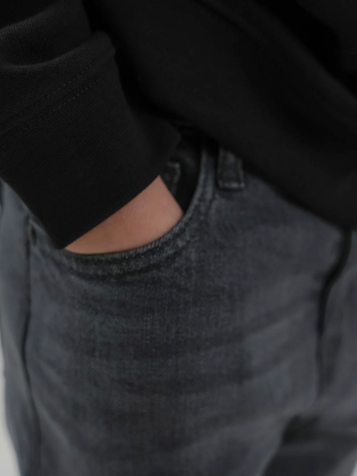 "MINZE" Stretchy Fabric Slim Fit Denim Pant - Image 3