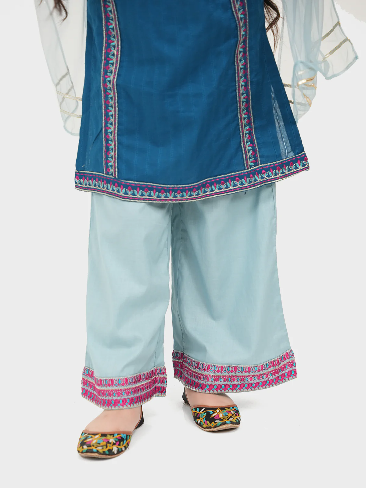"NEPTUNE" Textured Lawn Three Piece Suit - Image 5