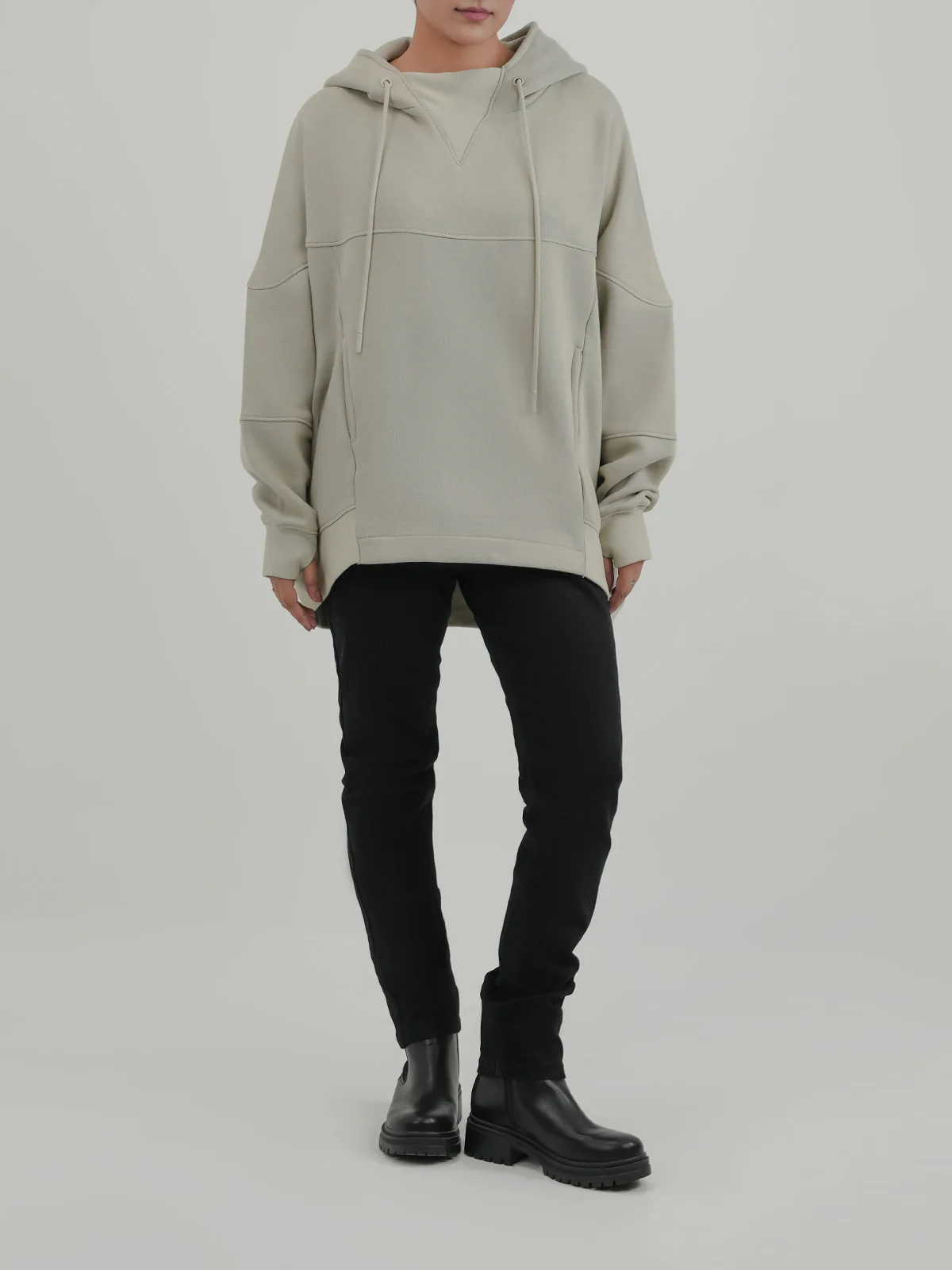"NHUCHA" Trendy Cut & Sew Fleece Hoodie - Image 2