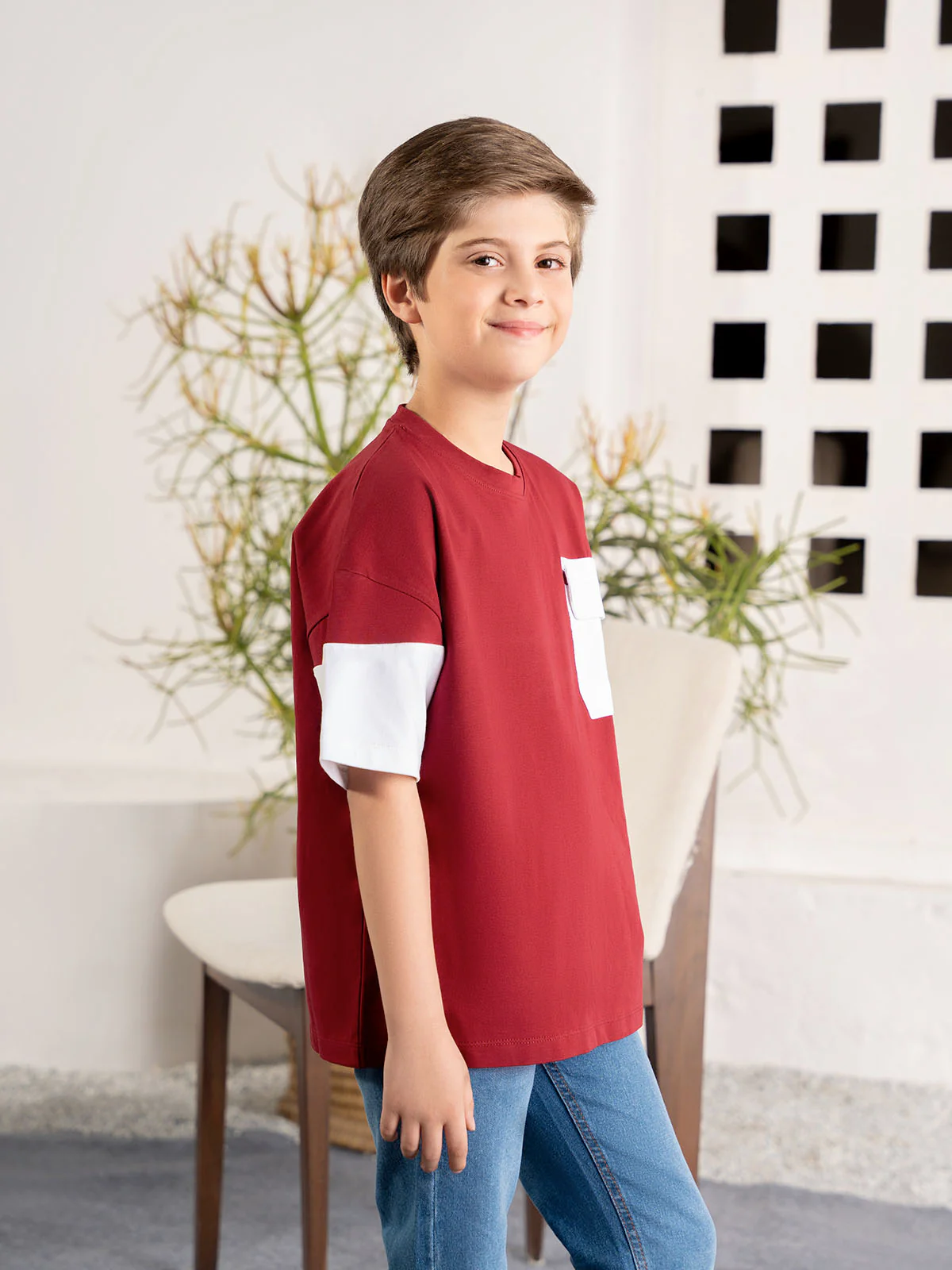 "NIVAAN" Drop Shoulder Graphic T-Shirt
