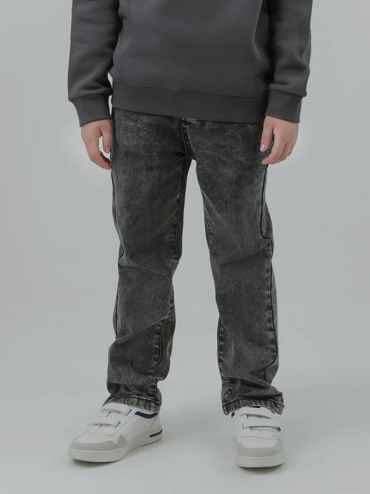 "NIVARD" Casual Straight Fit Denim Pant