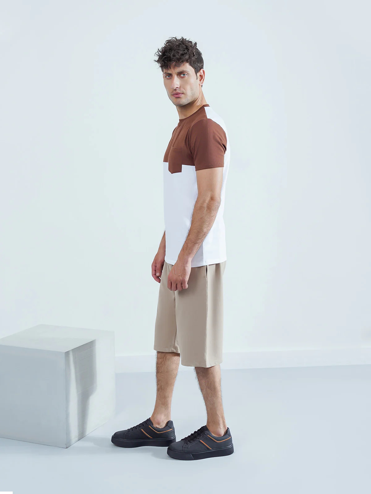 "NSOMI" Comfortable Regular Short - Image 3