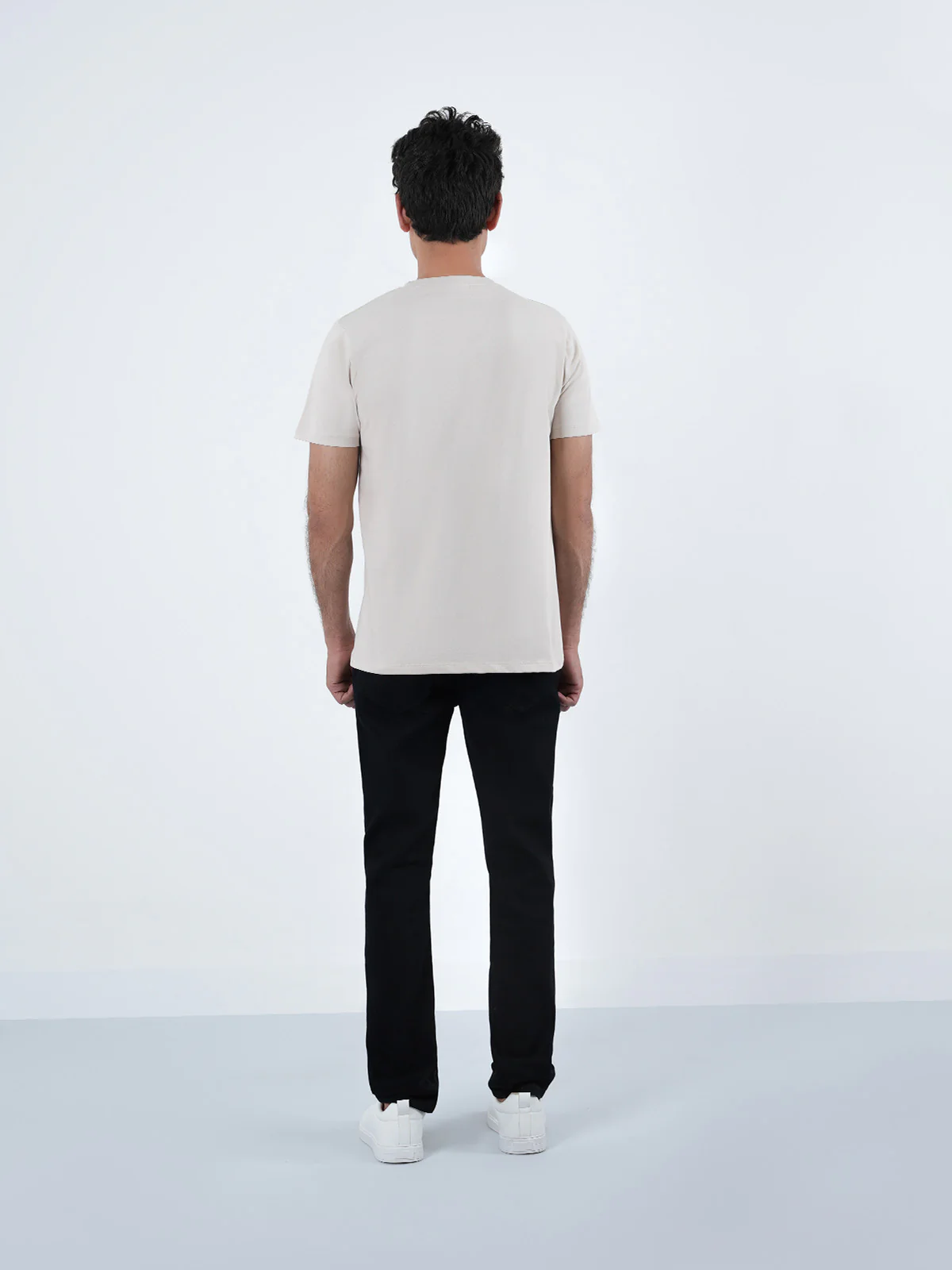 "OCTAVE" Lightweight Regular Fit T-Shirt - Image 4