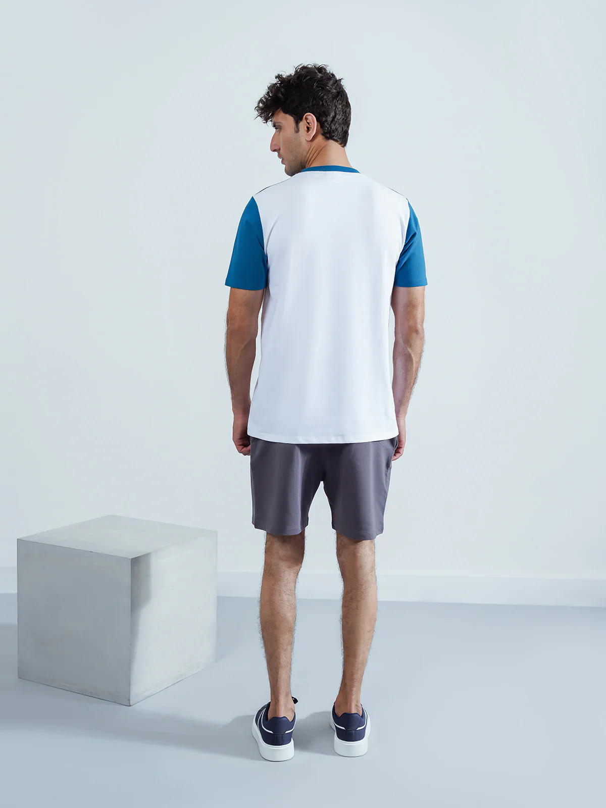 "OCTAVE" Lightweight Regular Fit T-Shirt - Image 4