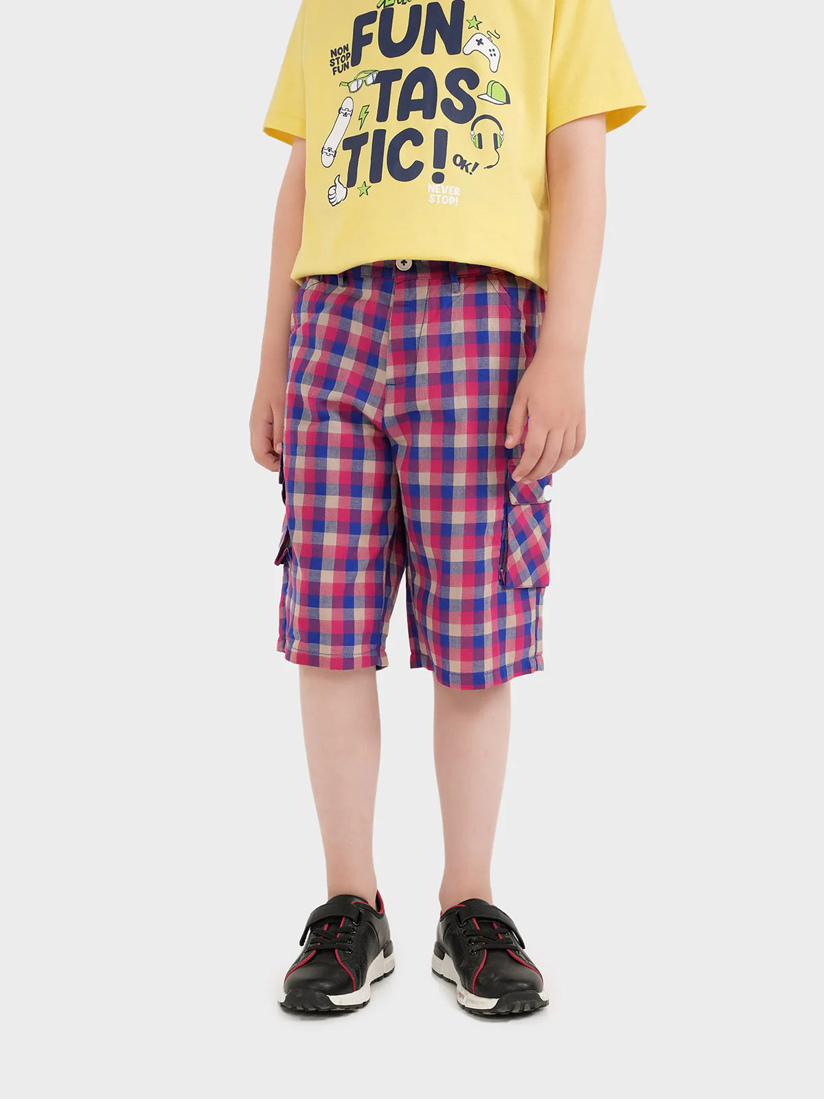 "PRANEE" Casual Checkered Shorts - Image 3