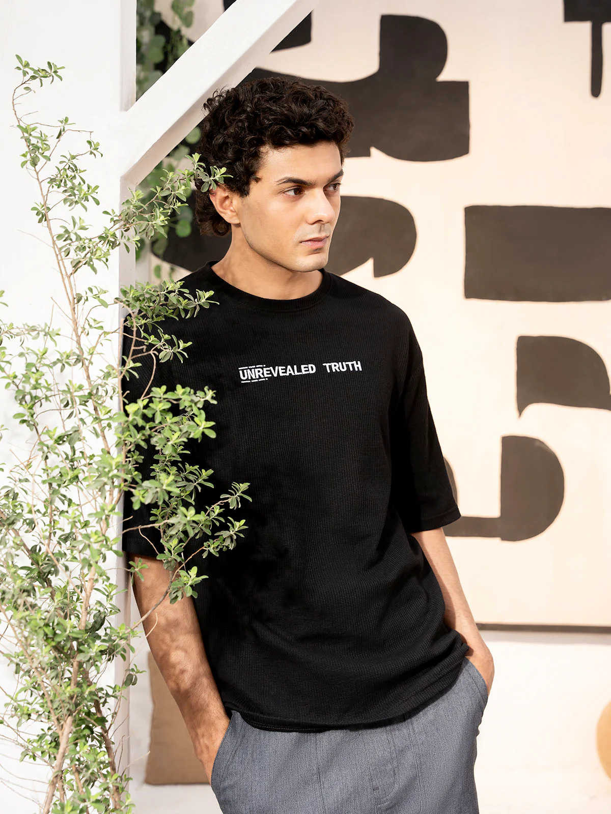 "RAVEN" Drop Shoulder Jacquard Basic T-Shirt