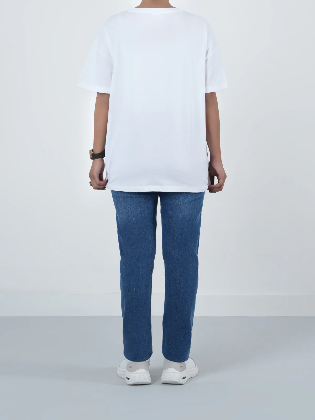 "REIDAR" Drop Shoulder Basic T-Shirt - Image 4