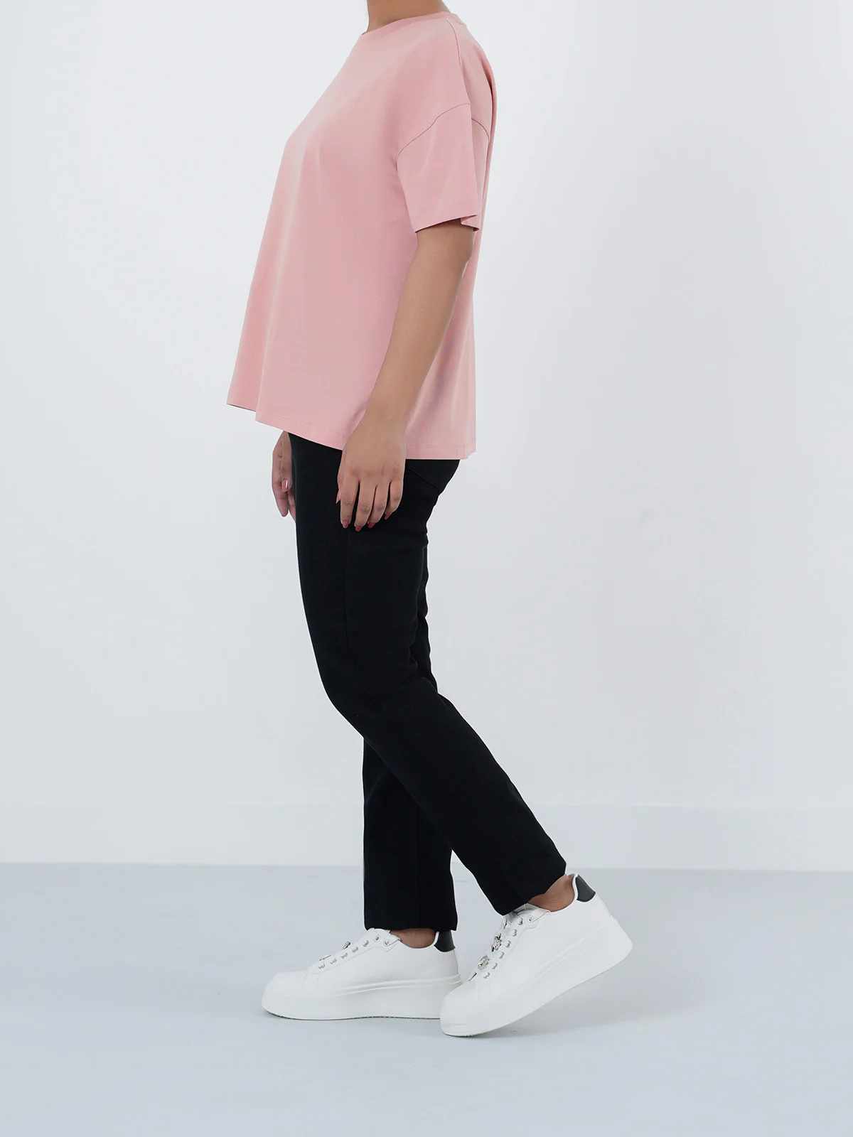 "REIDAR" Drop Shoulder Basic T-Shirt - Image 3