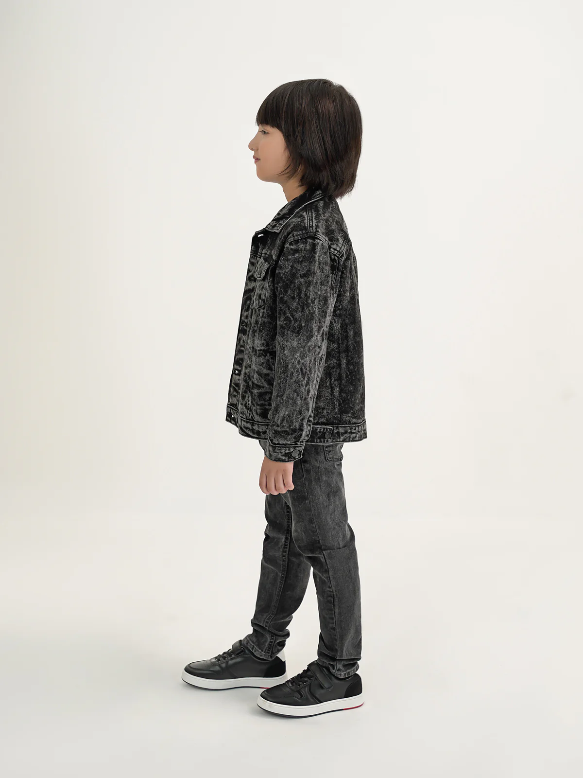 "ROOVE" Denim Jacket with Side Pockets - Image 3