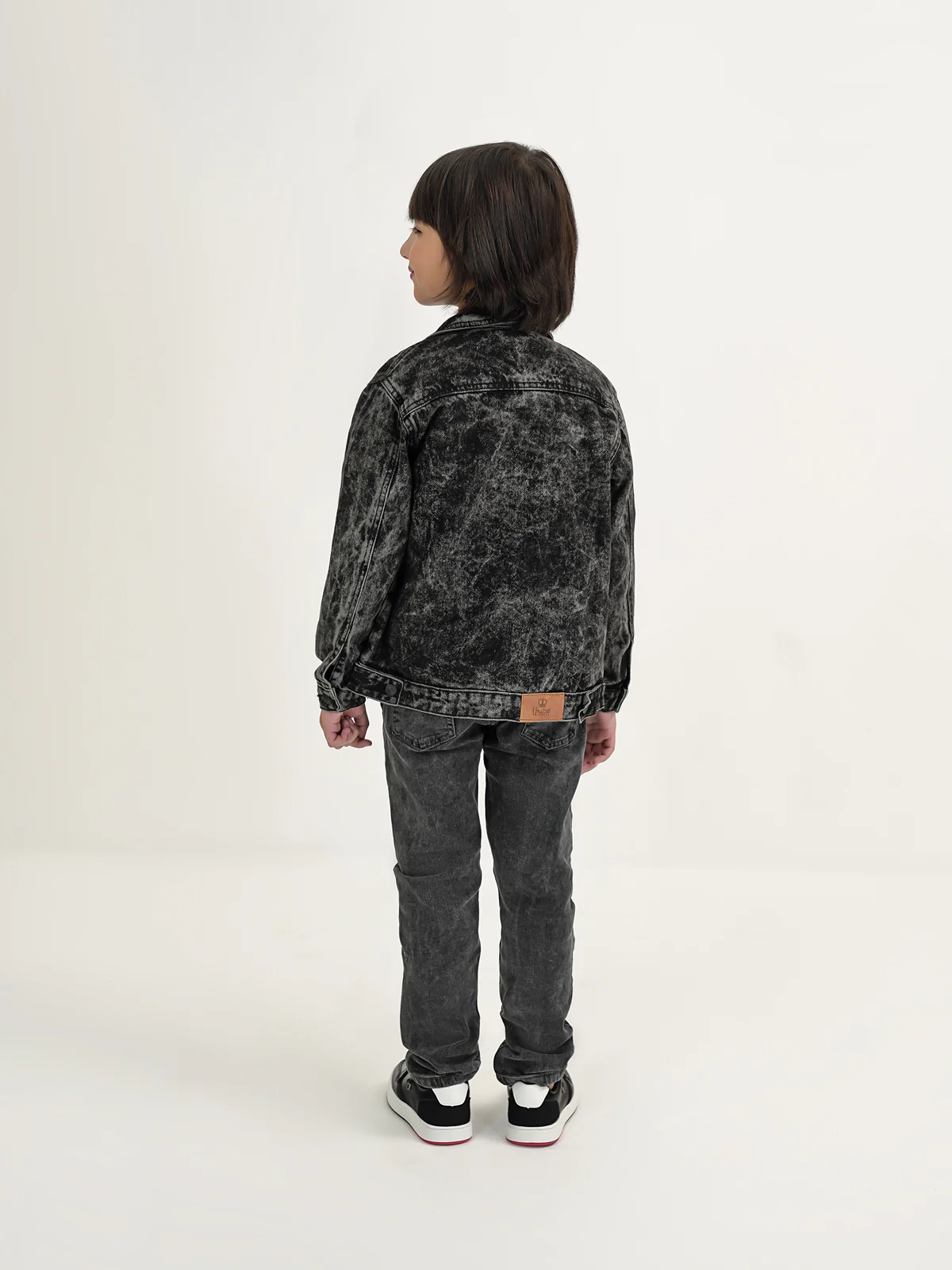 "ROOVE" Denim Jacket with Side Pockets - Image 4