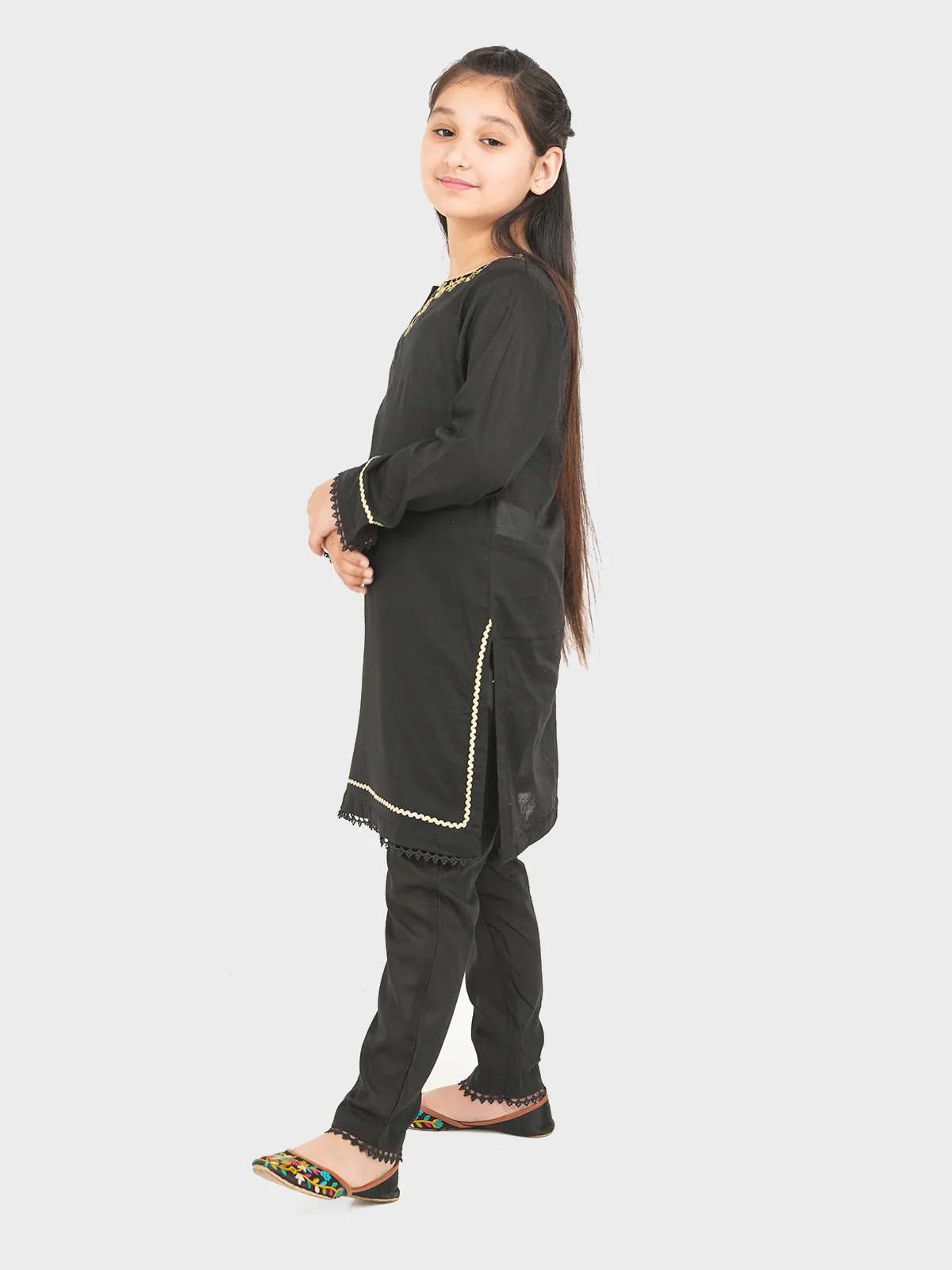 "SEOJIN" Embroidered Co-Ord Set - Image 2