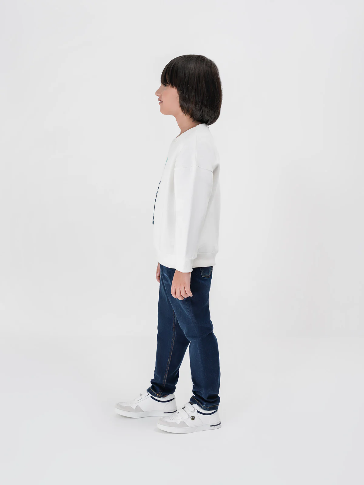 "TEFLOW" Graphic Crew Neck Sweatshirt - Image 3