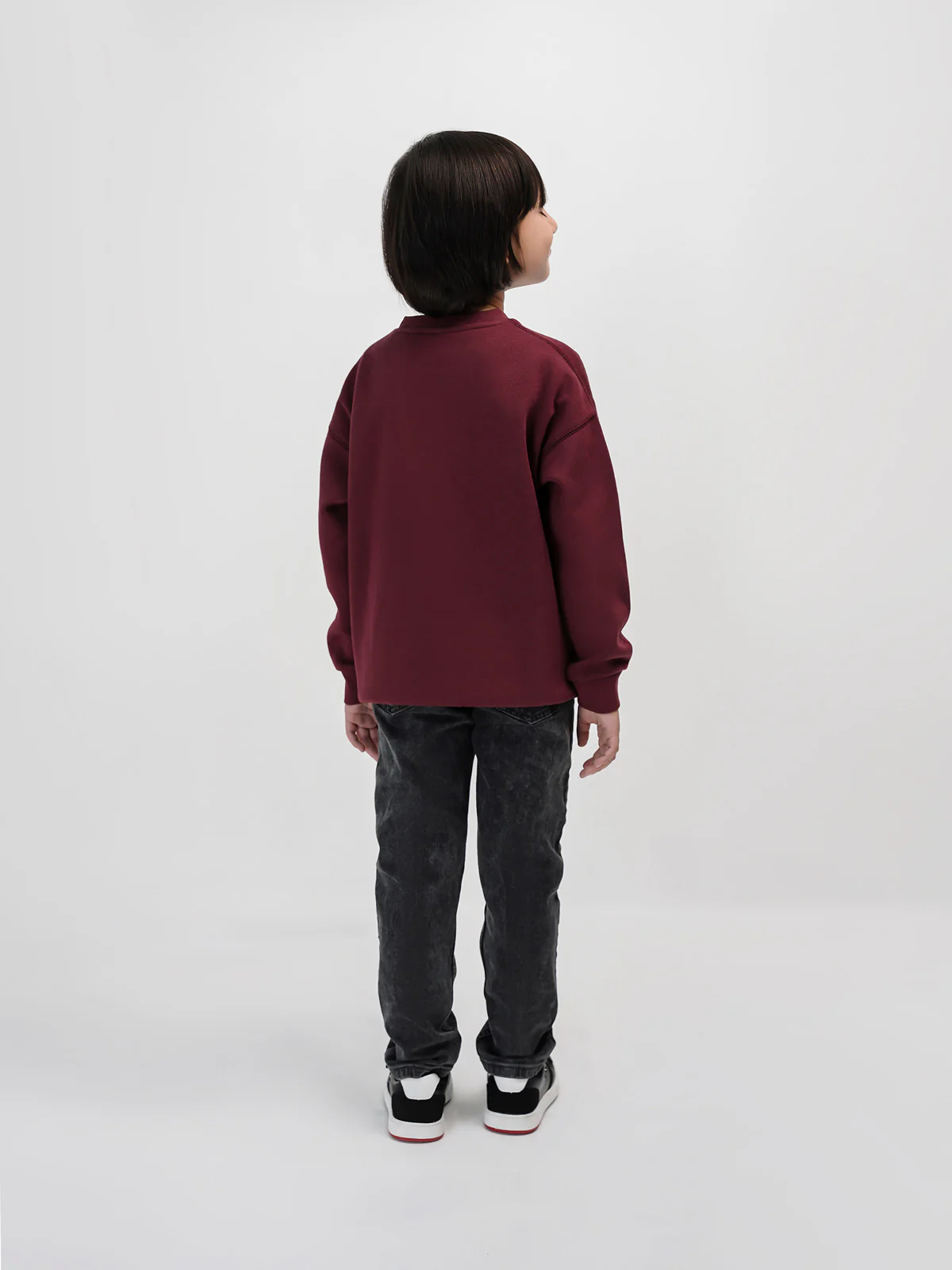 "TERRA" Crew Neck Sweatshirt - Image 5