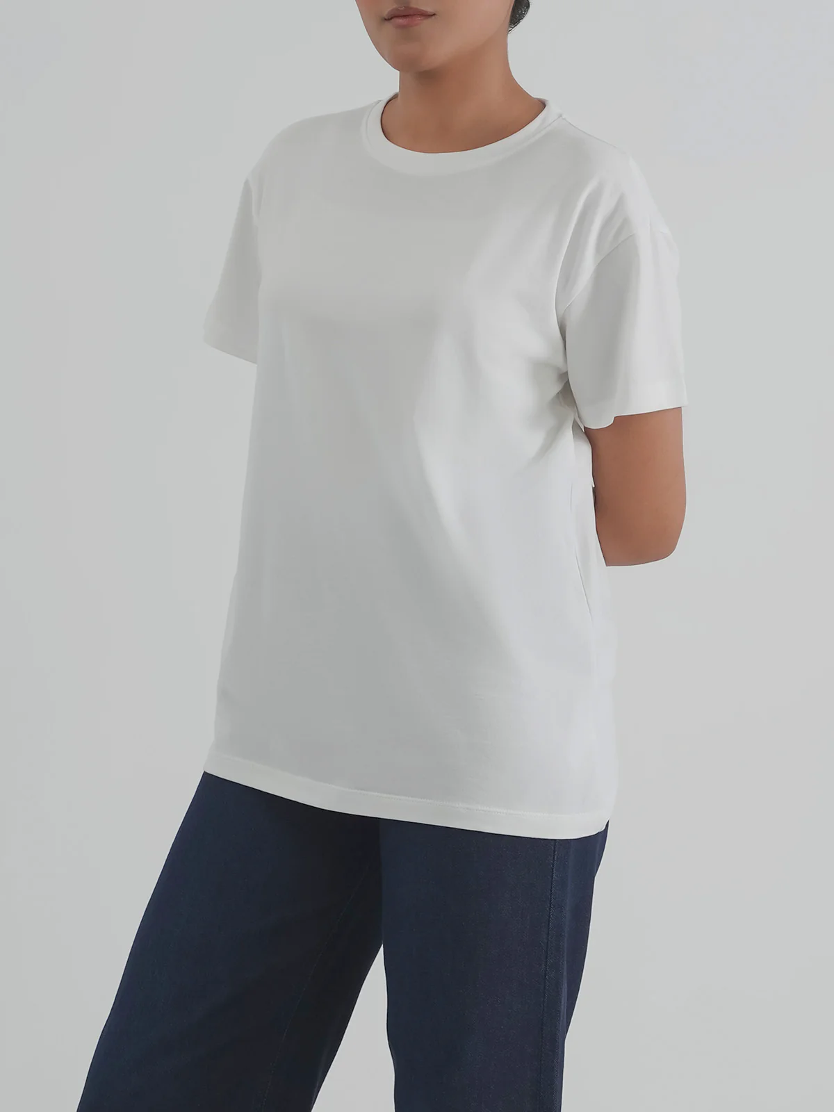 "TUPELO" Basic Regular Fit T-Shirt - Image 4