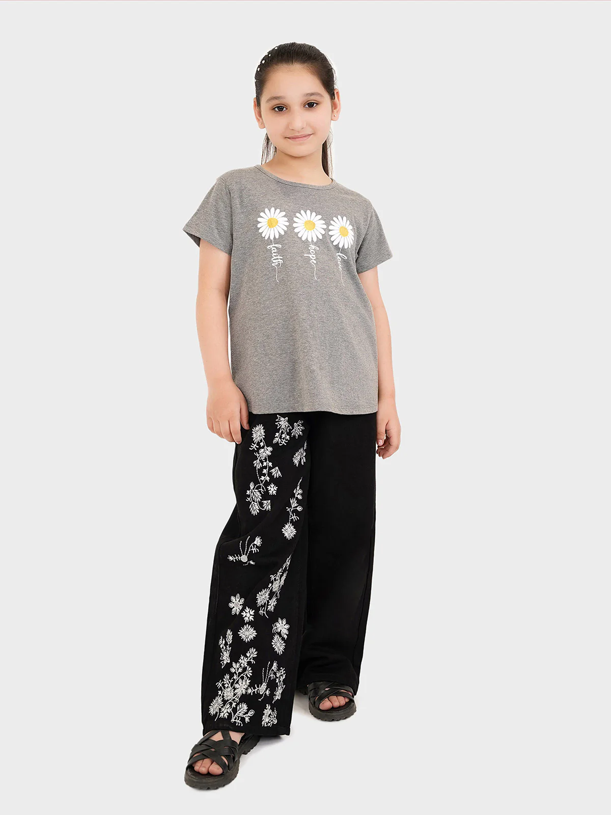 "ULIMA" Summer Graphic T-Shirt - Image 2