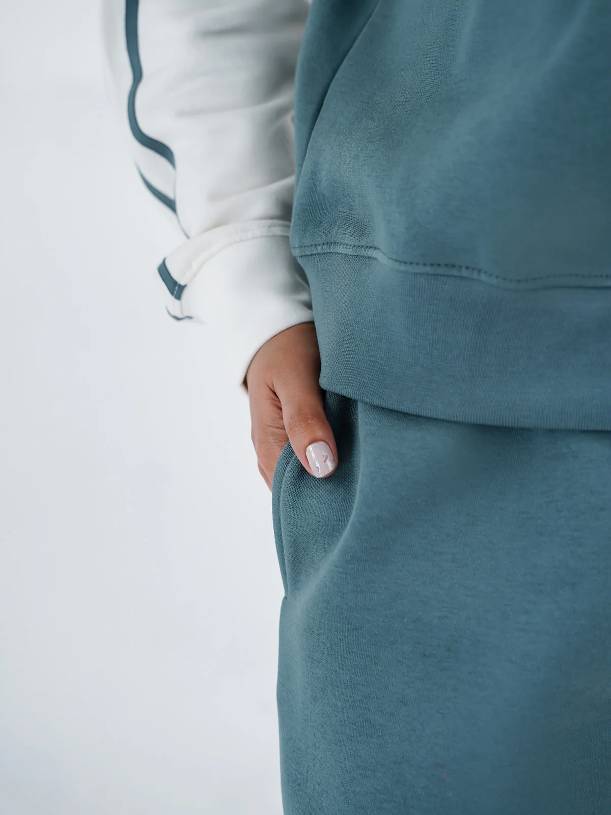 "VALERIA" Fleece Casual Track Suit - Image 4