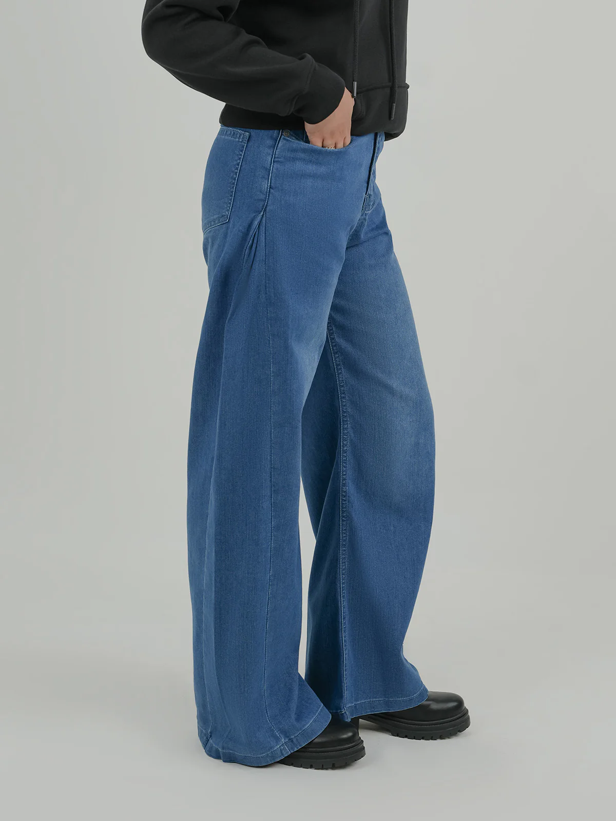 "VANHI" Modern Plazo Fit Denim Pant - Image 2