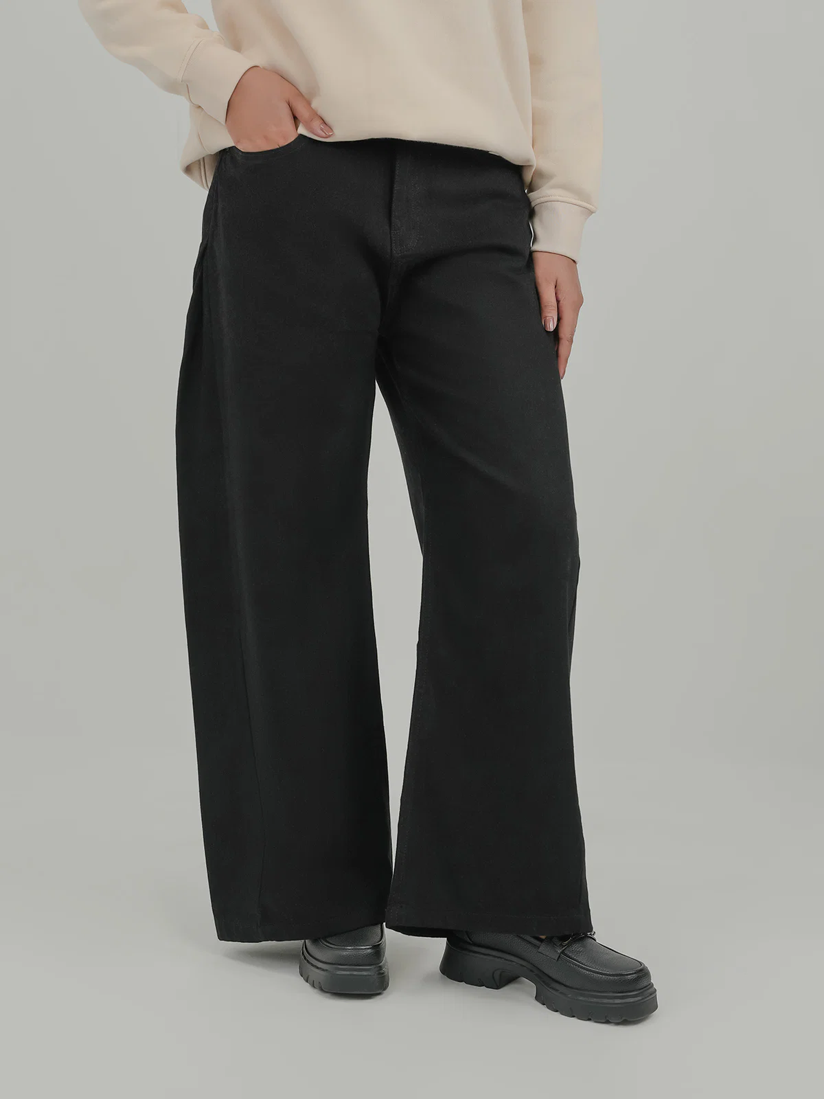 "VANHI" Modern Plazo Fit Denim Pant
