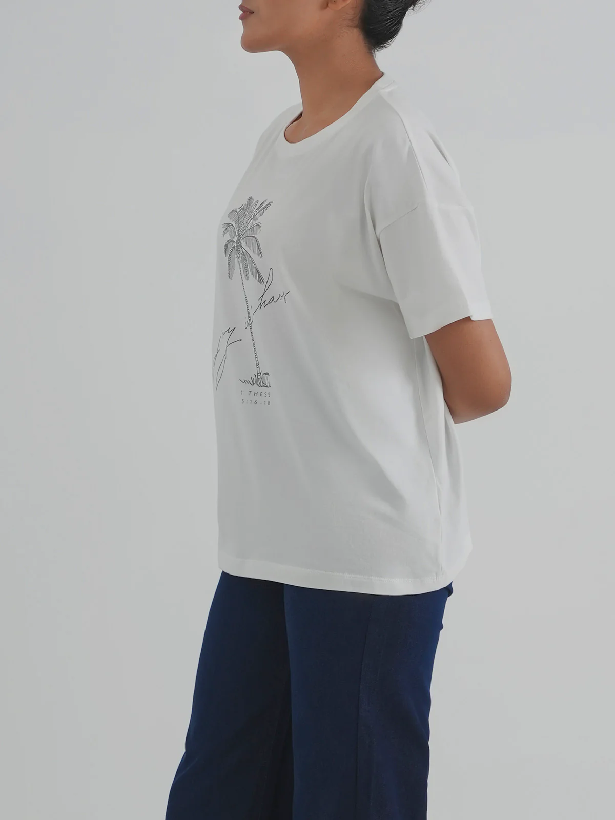 "VENDER" Graphic Drop Shoulder T-Shirt - Image 2