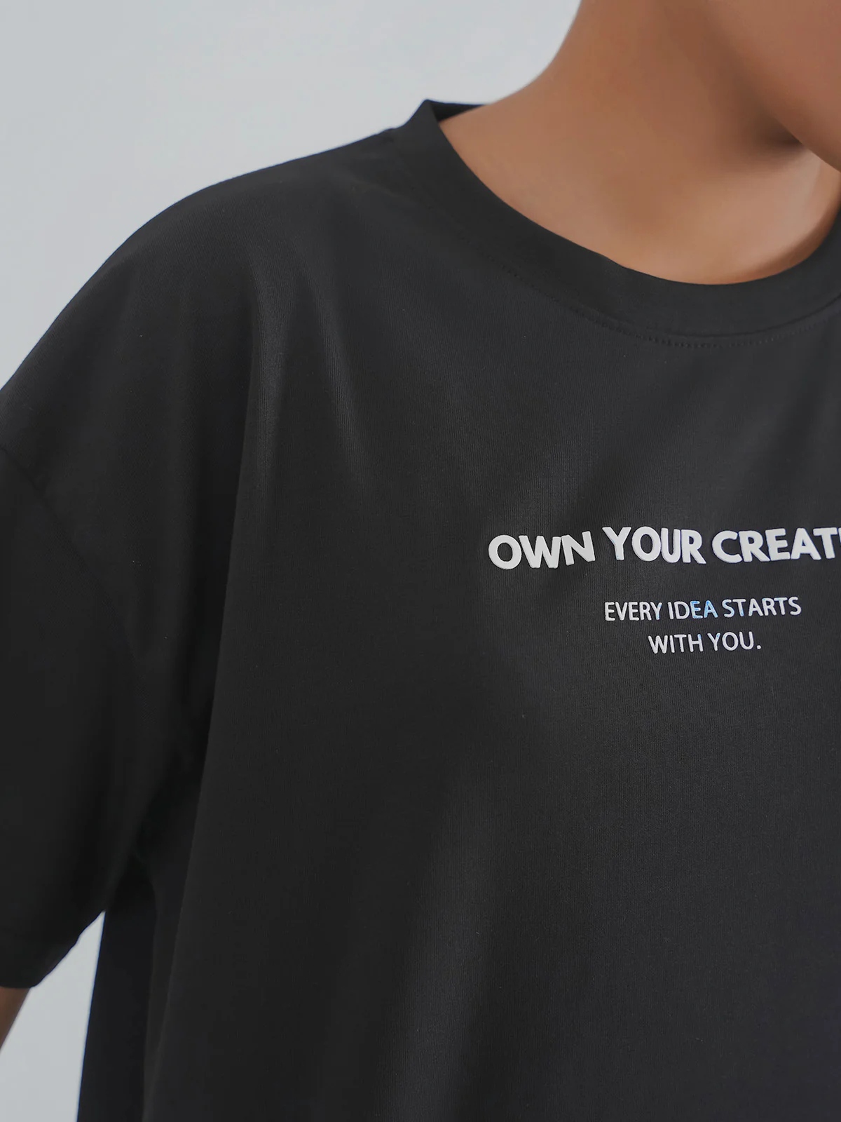 "VENDER" Graphic Drop Shoulder T-Shirt - Image 7