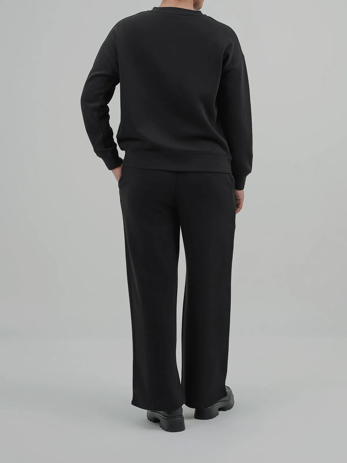 "WAIOLA" Stylish Fleece Track Suit - Image 5