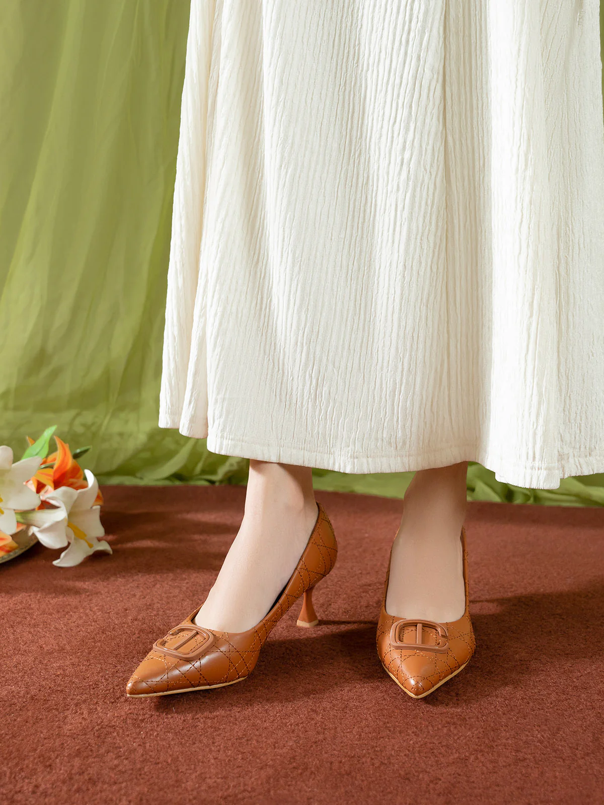 Women "AICOLE" Classic Pointed Courts - Image 6