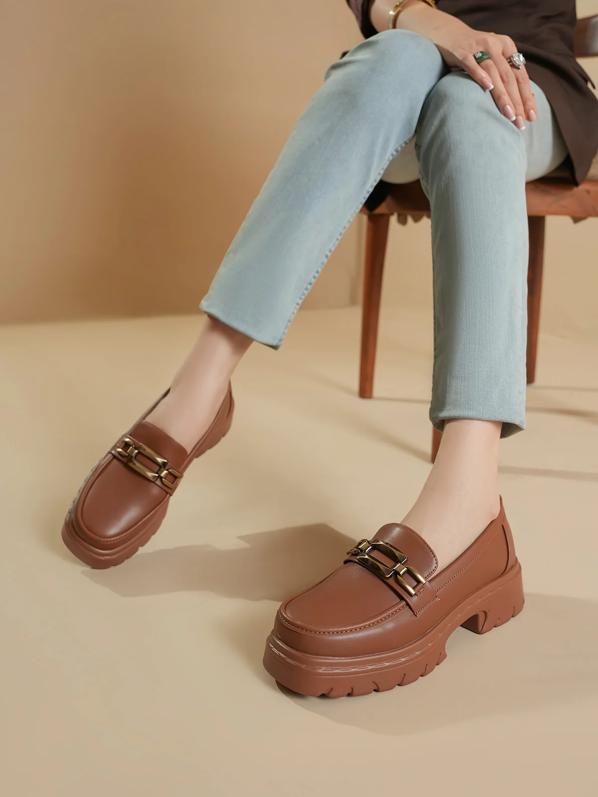 Women "AIDEN" Stylish Comfort Loafers - Image 10