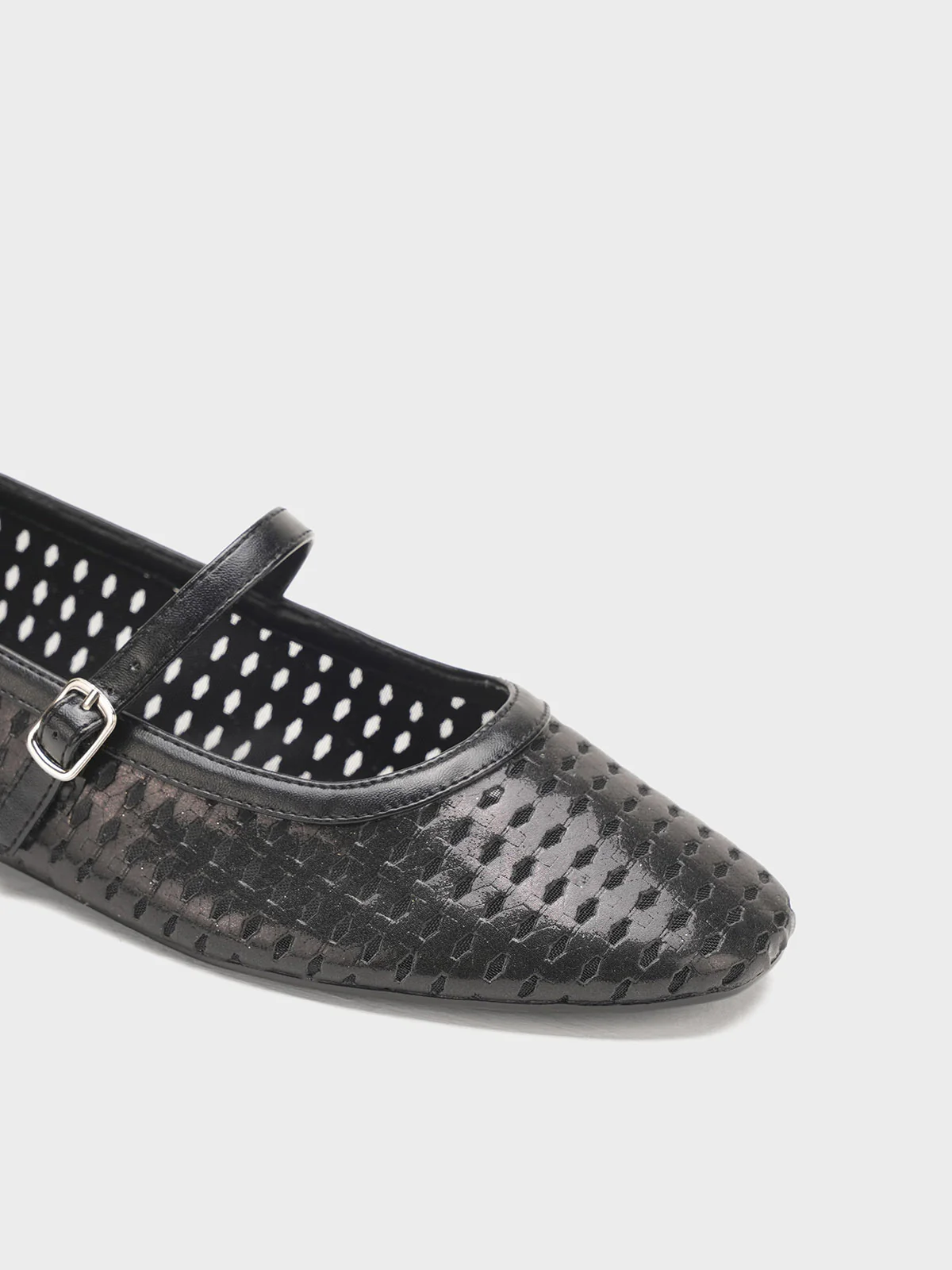 Women "AISLE" Elegant Buckle Court Shoes - Image 7