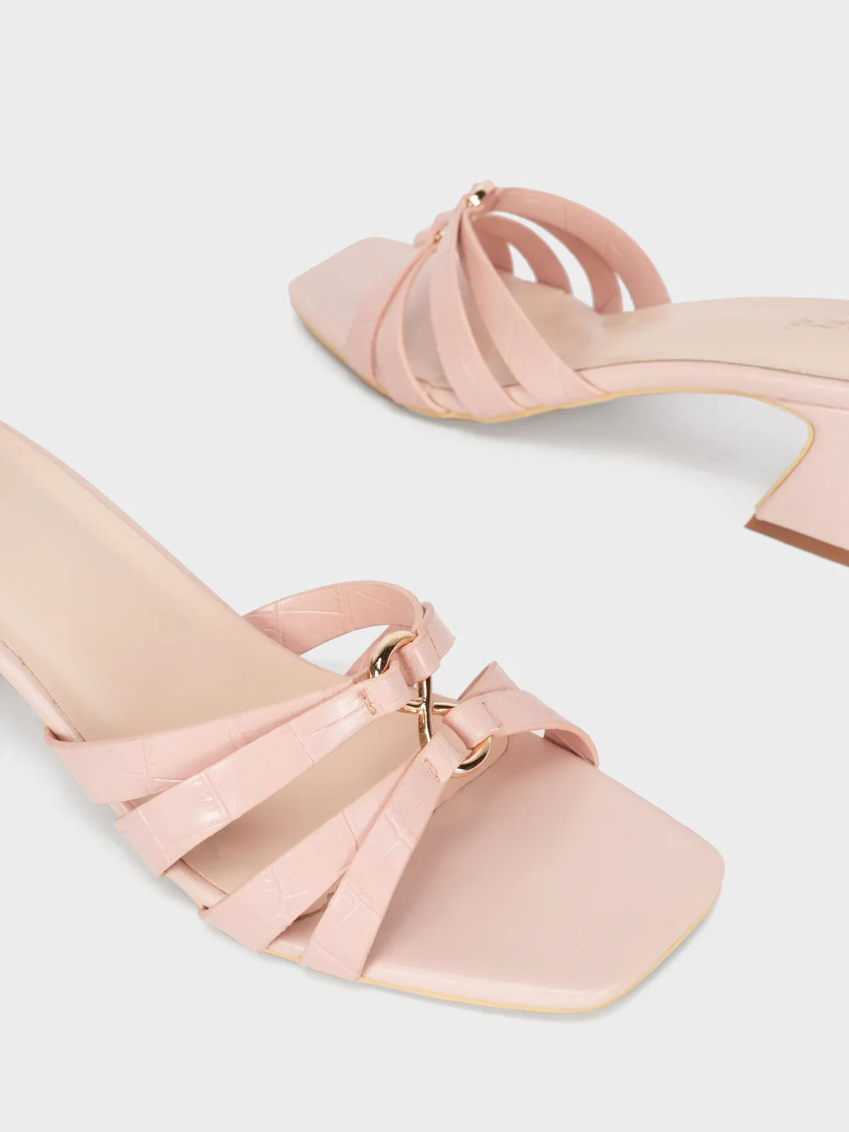 Women "ALEZAE" Block Heel Sandals - Image 4