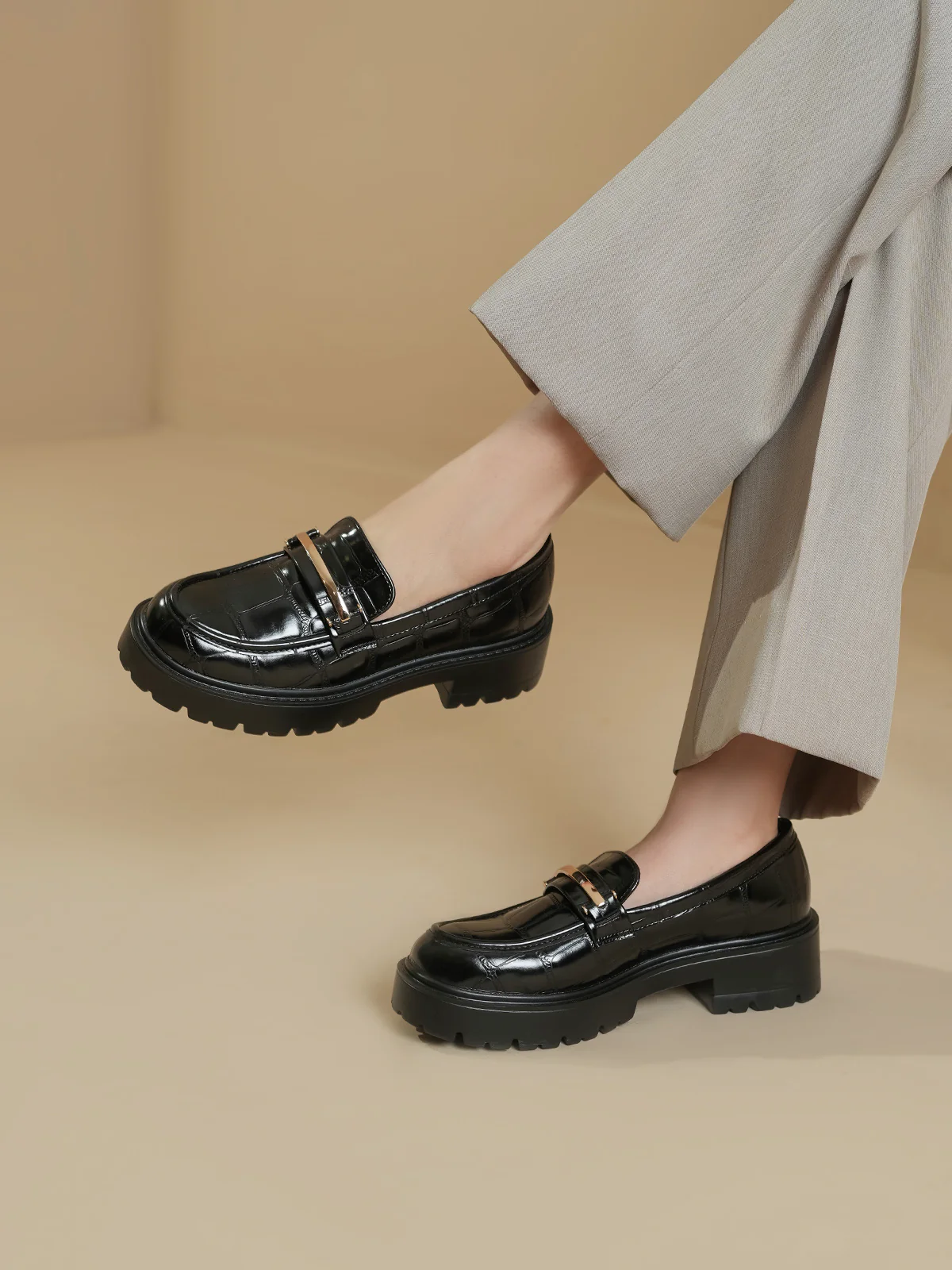 Women "ALTESSA" Casual Wear Loafers - Image 3
