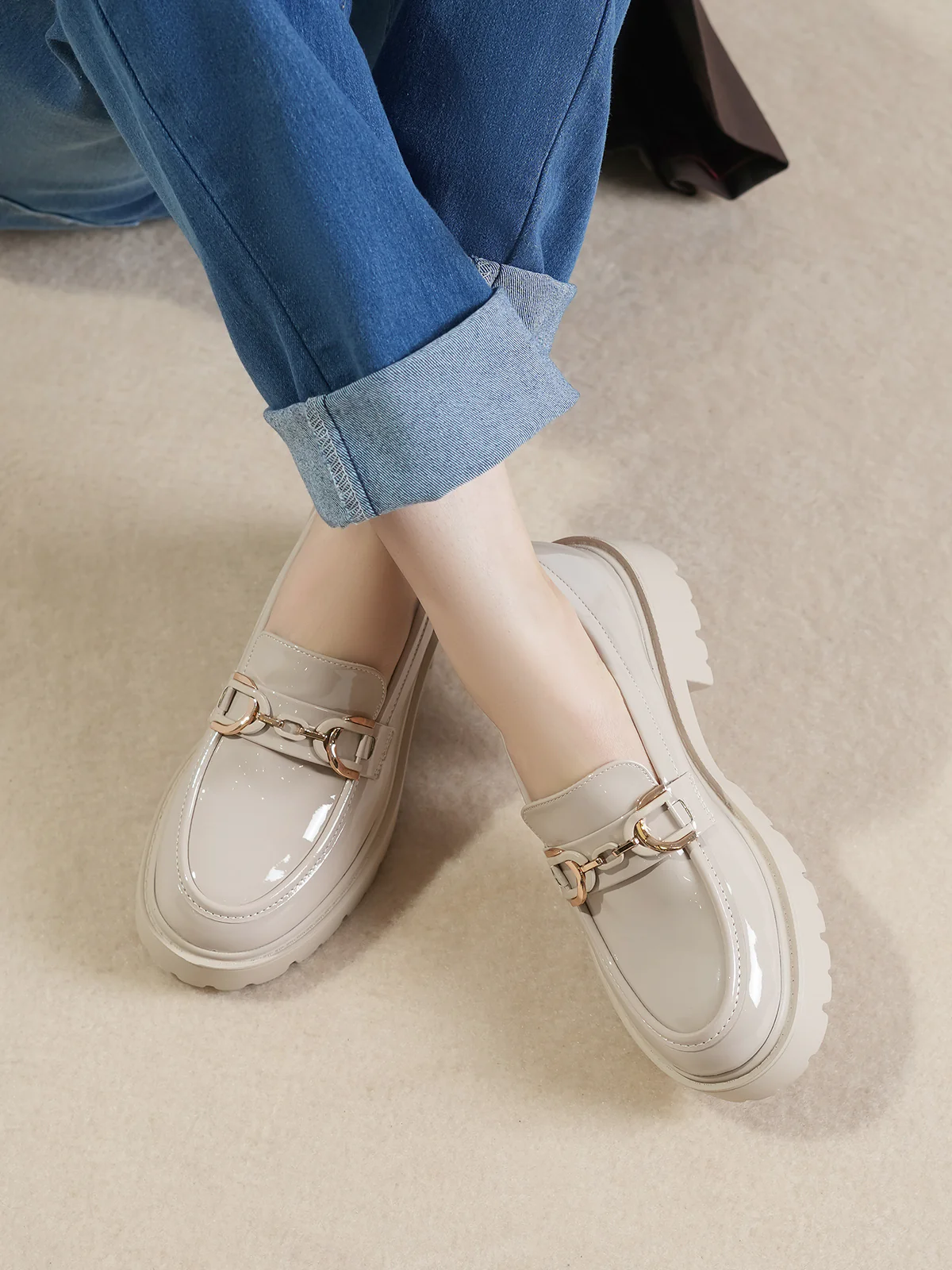 Women "AMOURA" Everyday Comfort Loafers