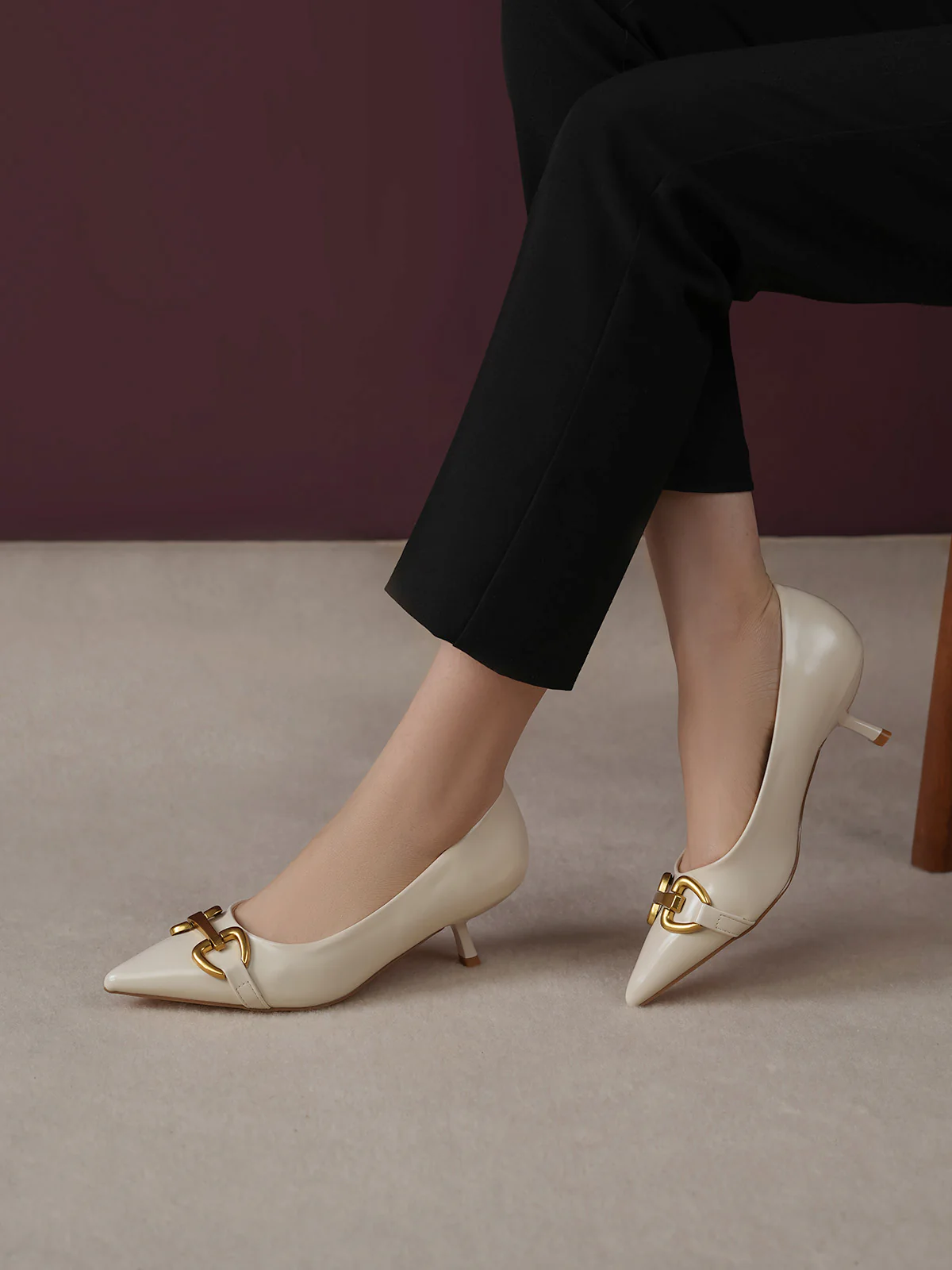 Women "ANDREI" Formal Classic Courts