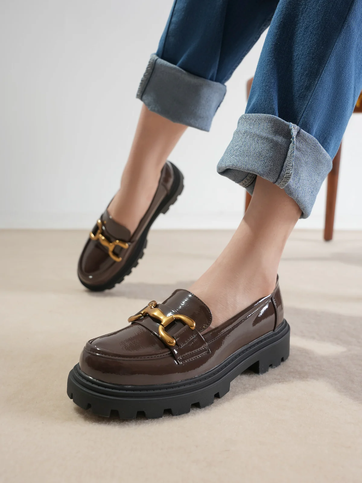 Women "APICHU" Glossy Perfect Loafer Shoes - Image 10