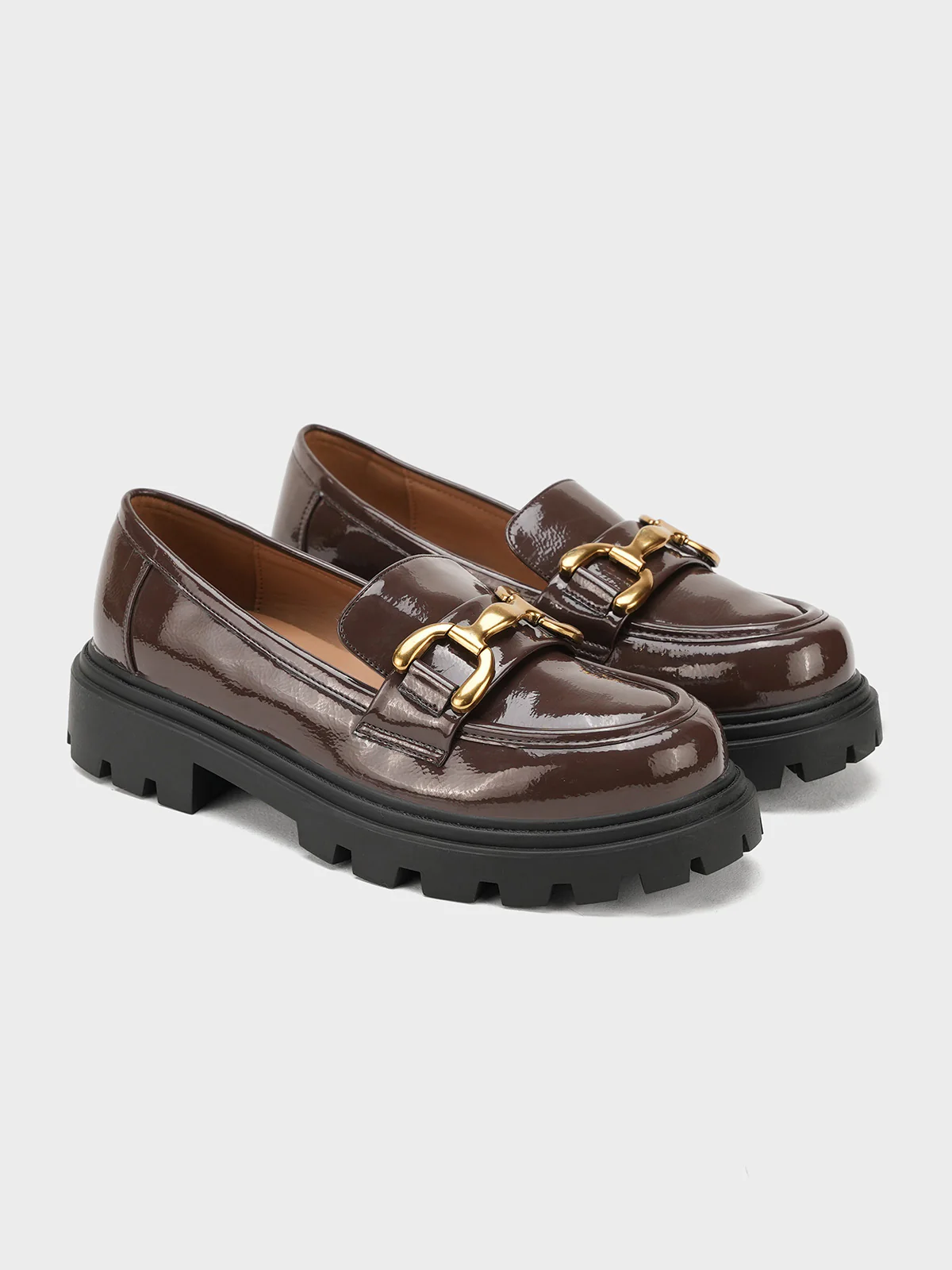 Women "APICHU" Glossy Perfect Loafer Shoes - Image 4