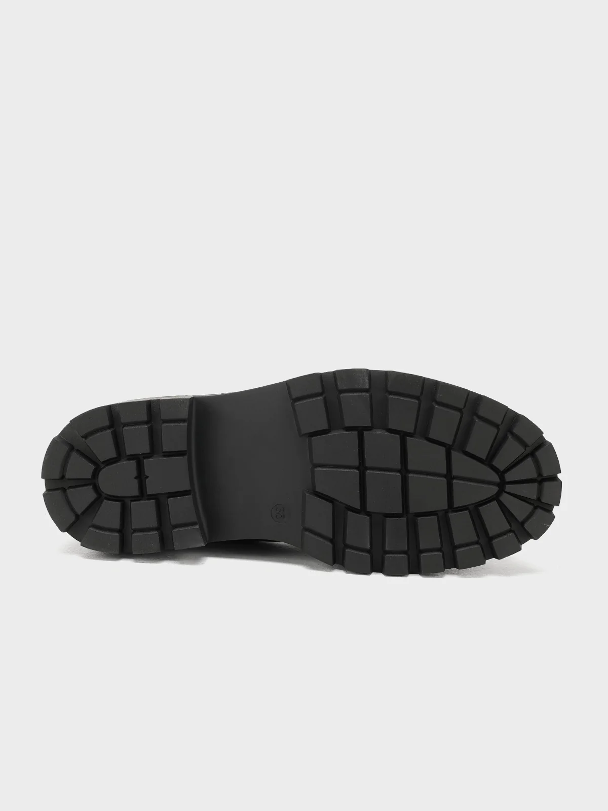 Women "APICHU" Glossy Perfect Loafer Shoes - Image 8