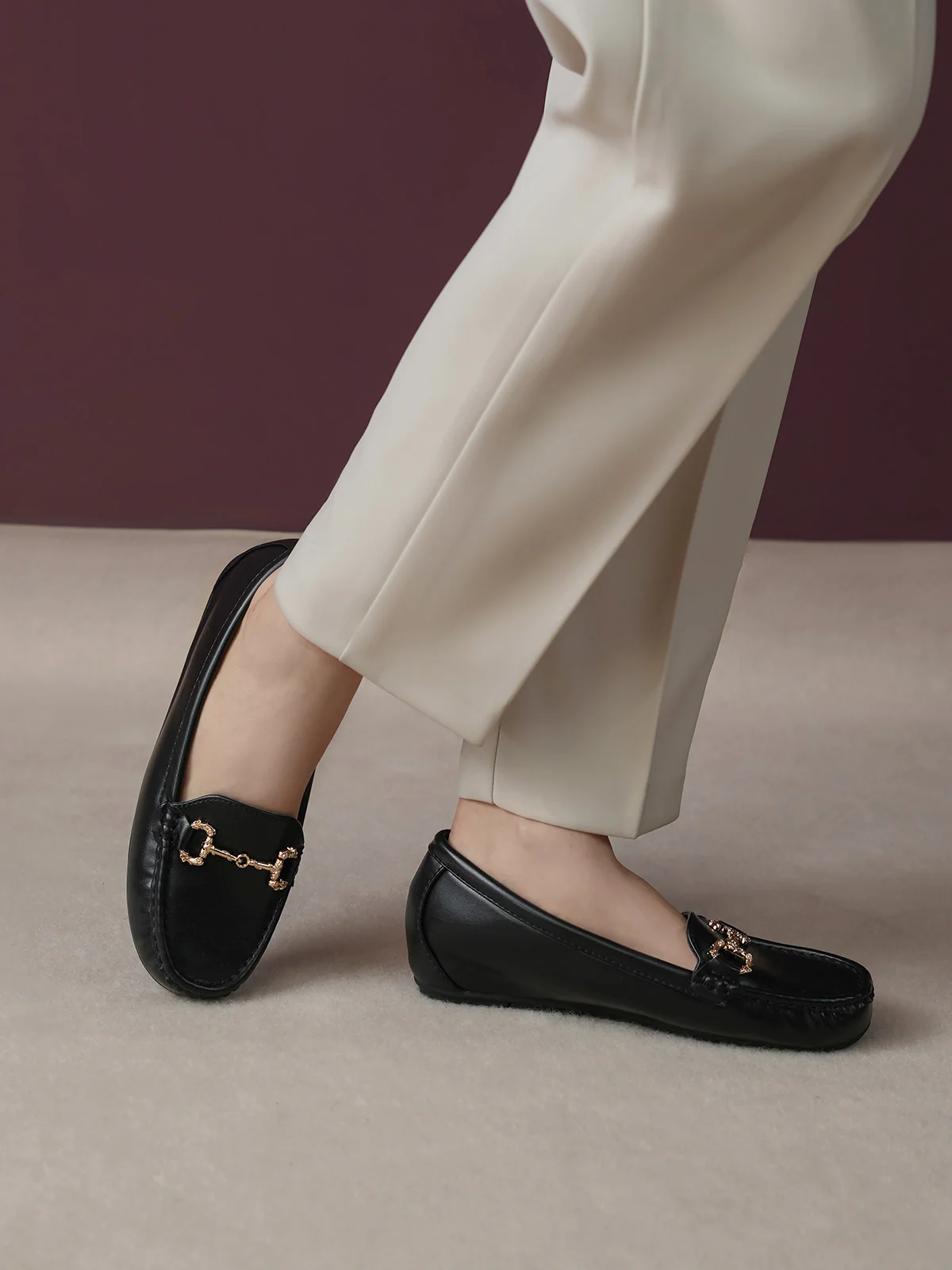 Women "ARICIN" Medium Heel Moccasins - Image 3